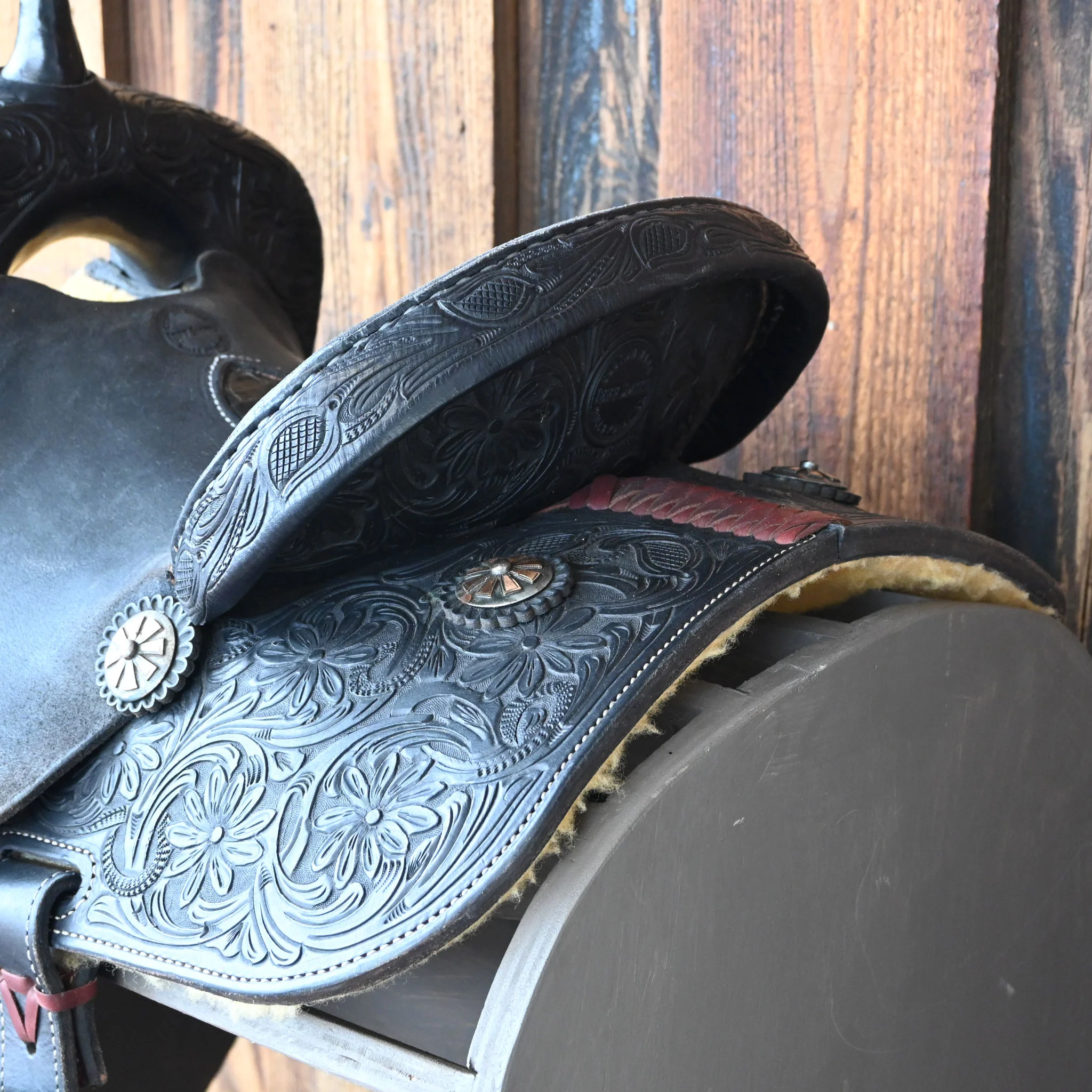 12" USED JEFF SMITH BARREL SADDLE - Image 3
