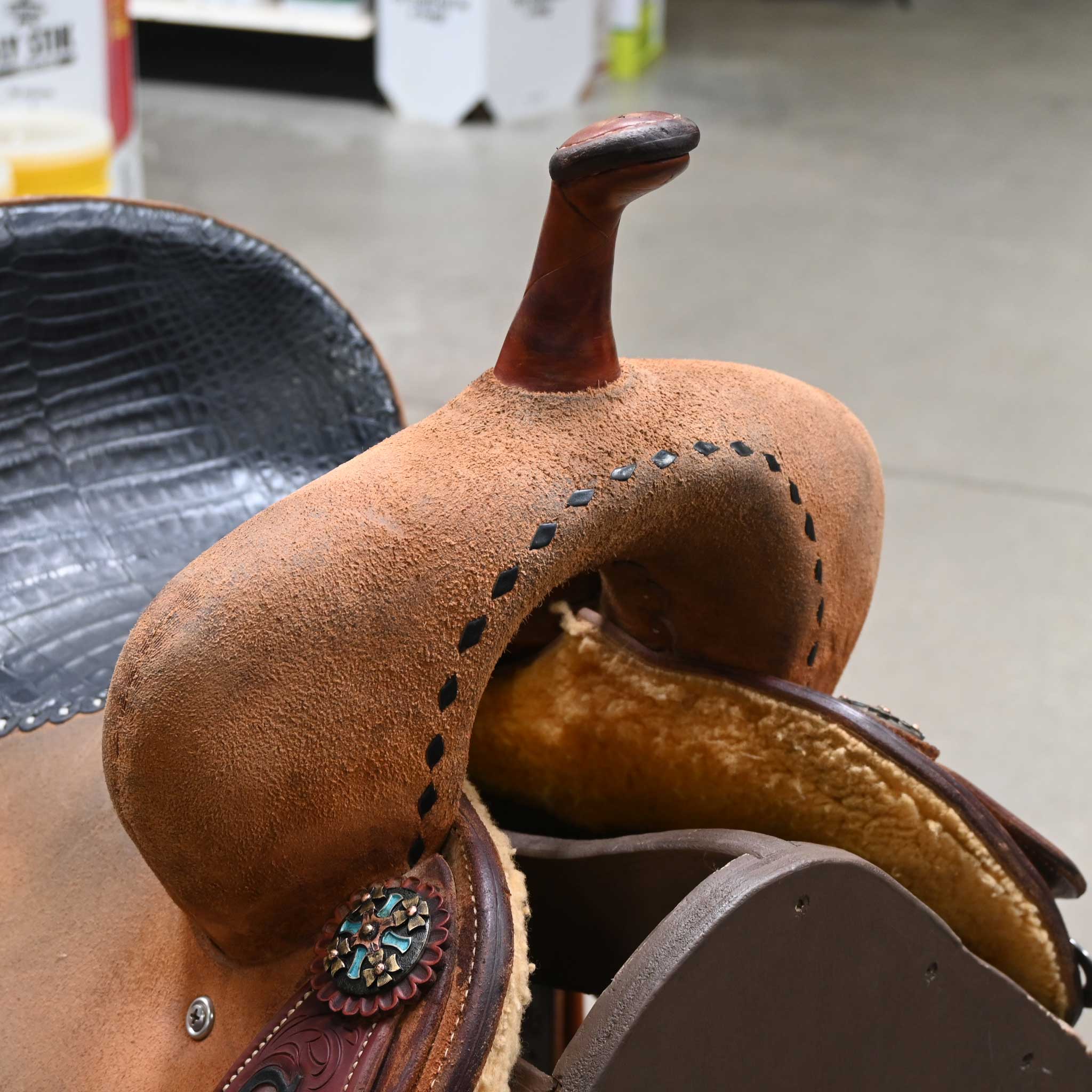 13.5" USED JEFF SMITH C3 BARREL SADDLE - Image 2