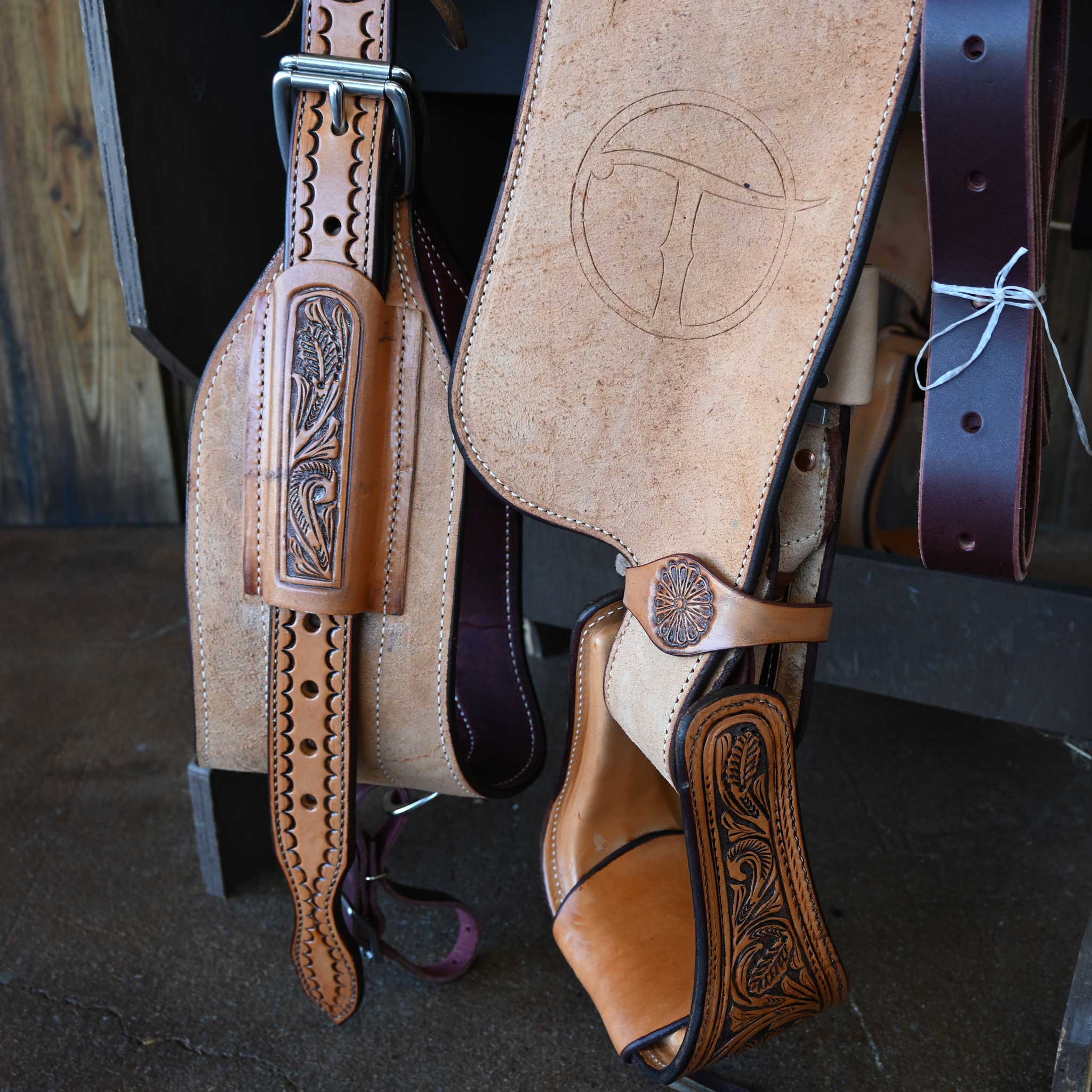 13.5" TESKEY'S TEAM ROPING SADDLE - Image 3