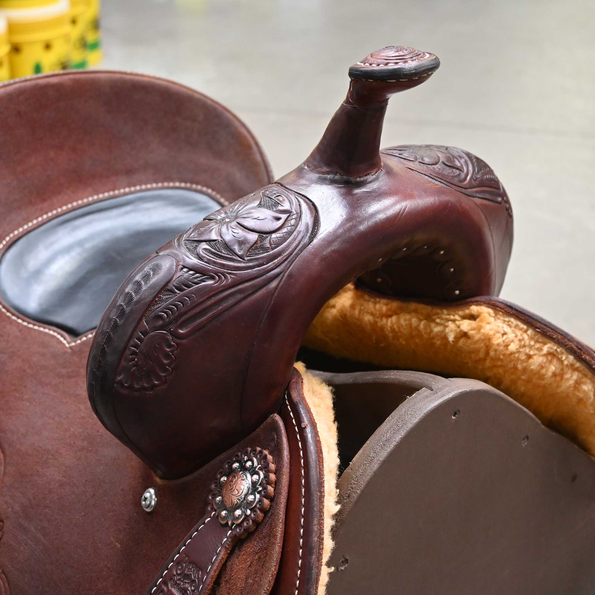 13" USED BURNS BARREL SADDLE - Image 2