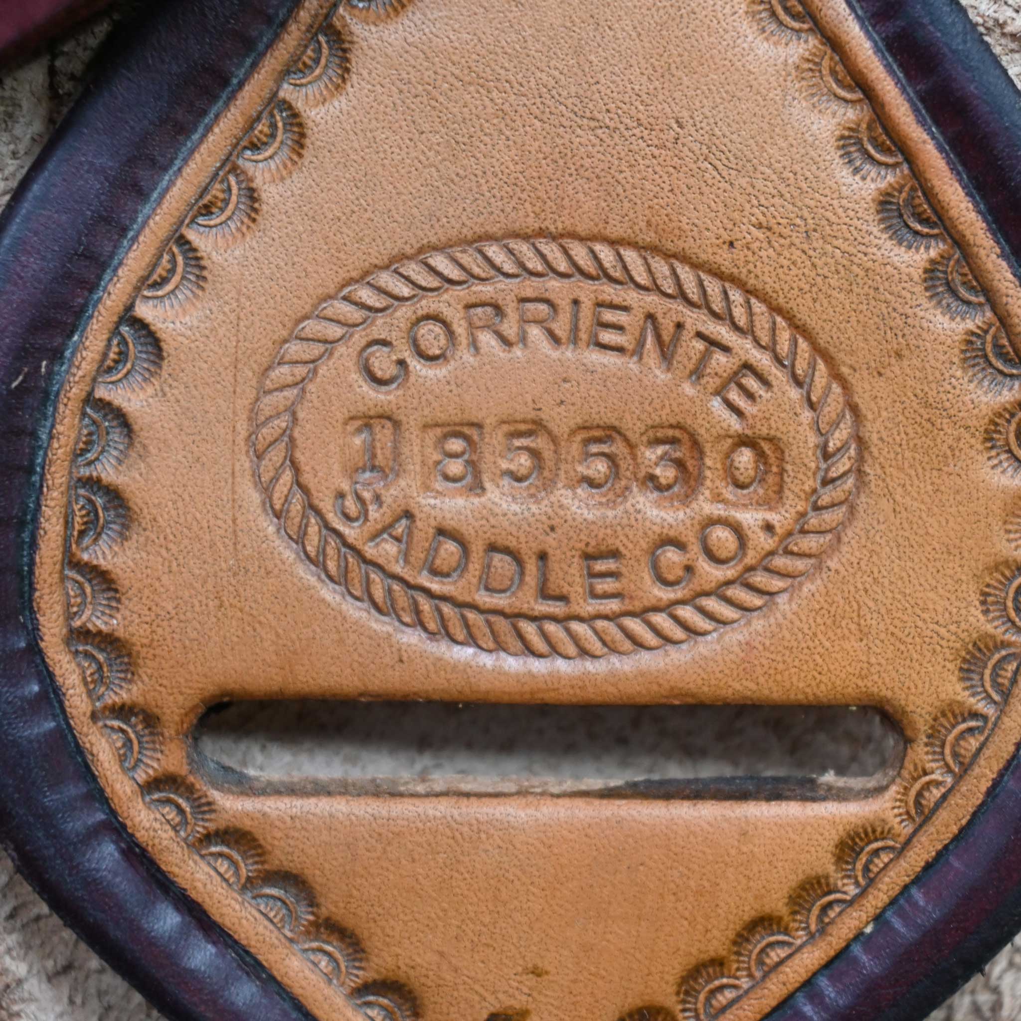 13" USED CORRIENTE TEAM ROPING SADDLE - Image 4