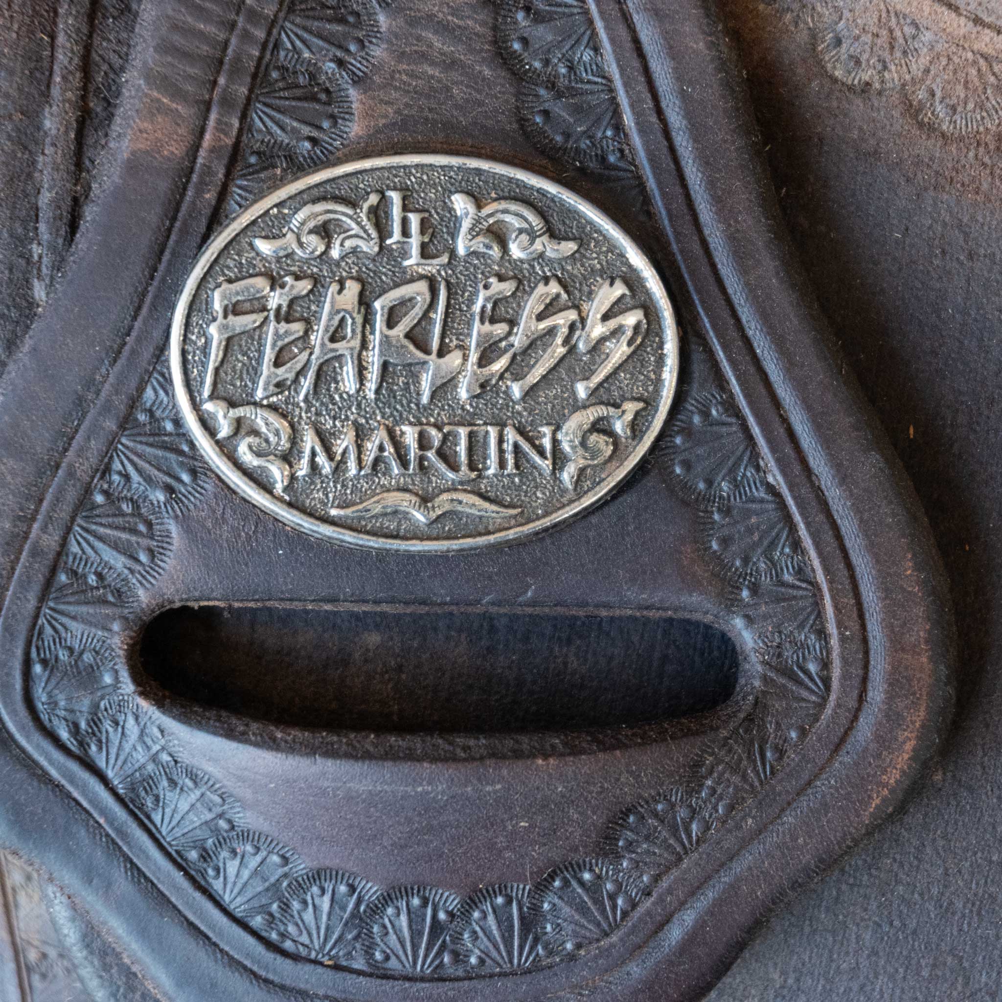 13" USED MARTIN FEARLESS BARREL SADDLE - Image 4