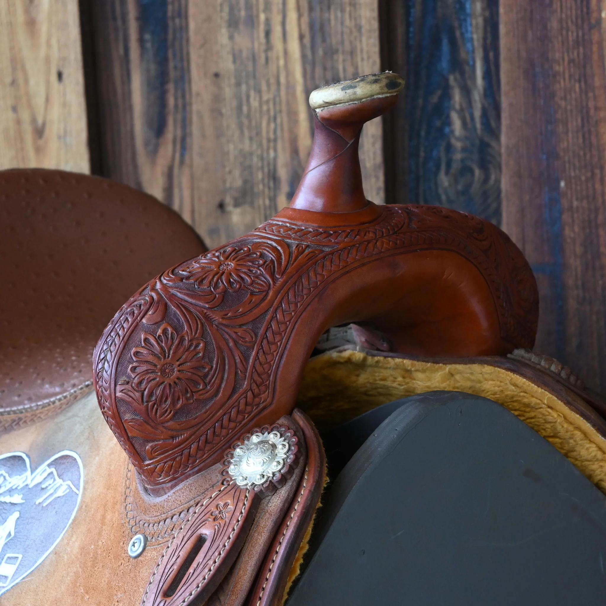 14.5" USED CACTUS BARREL SADDLE - Image 2