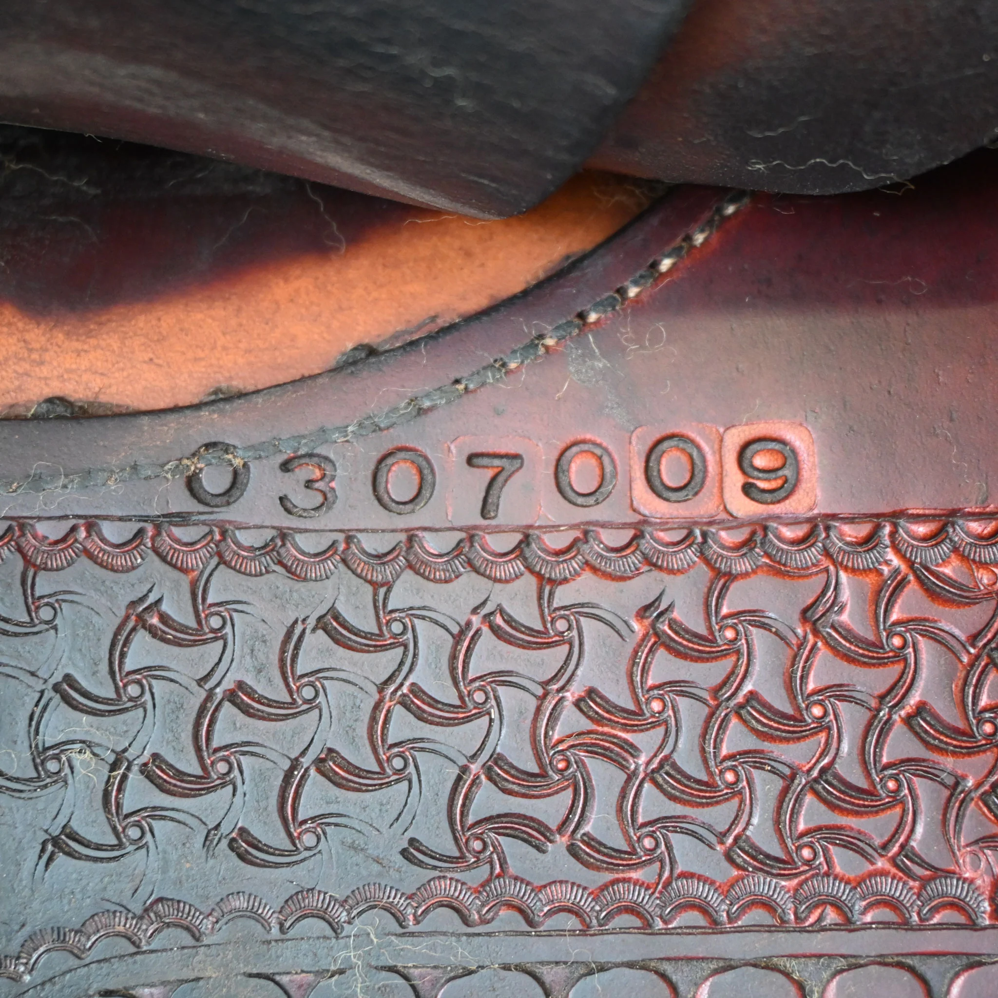 14.5" USED COATS BARREL SADDLE - Image 5