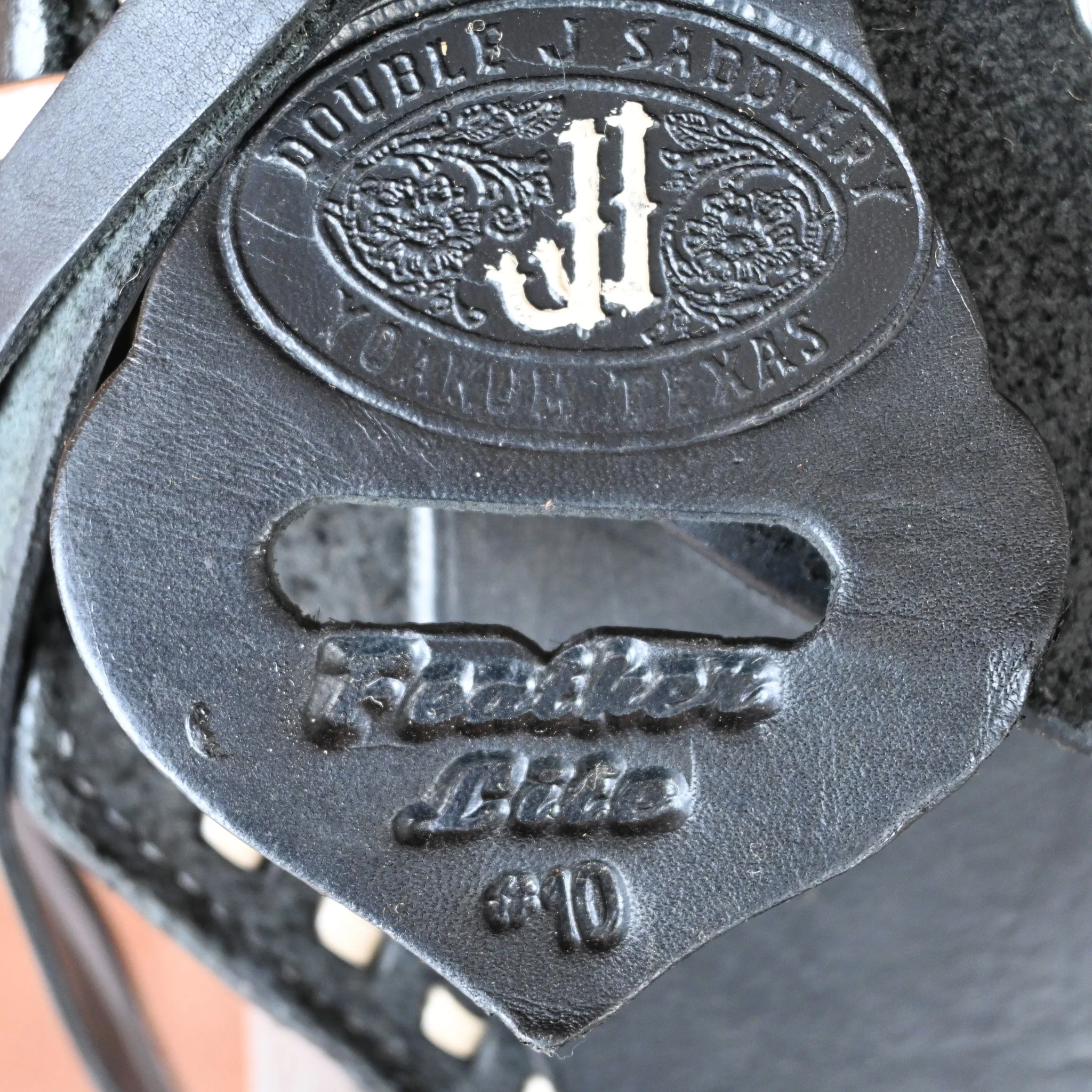 14.5" USED DOUBLE J FEATHER LITE BARREL SADDLE - Image 4