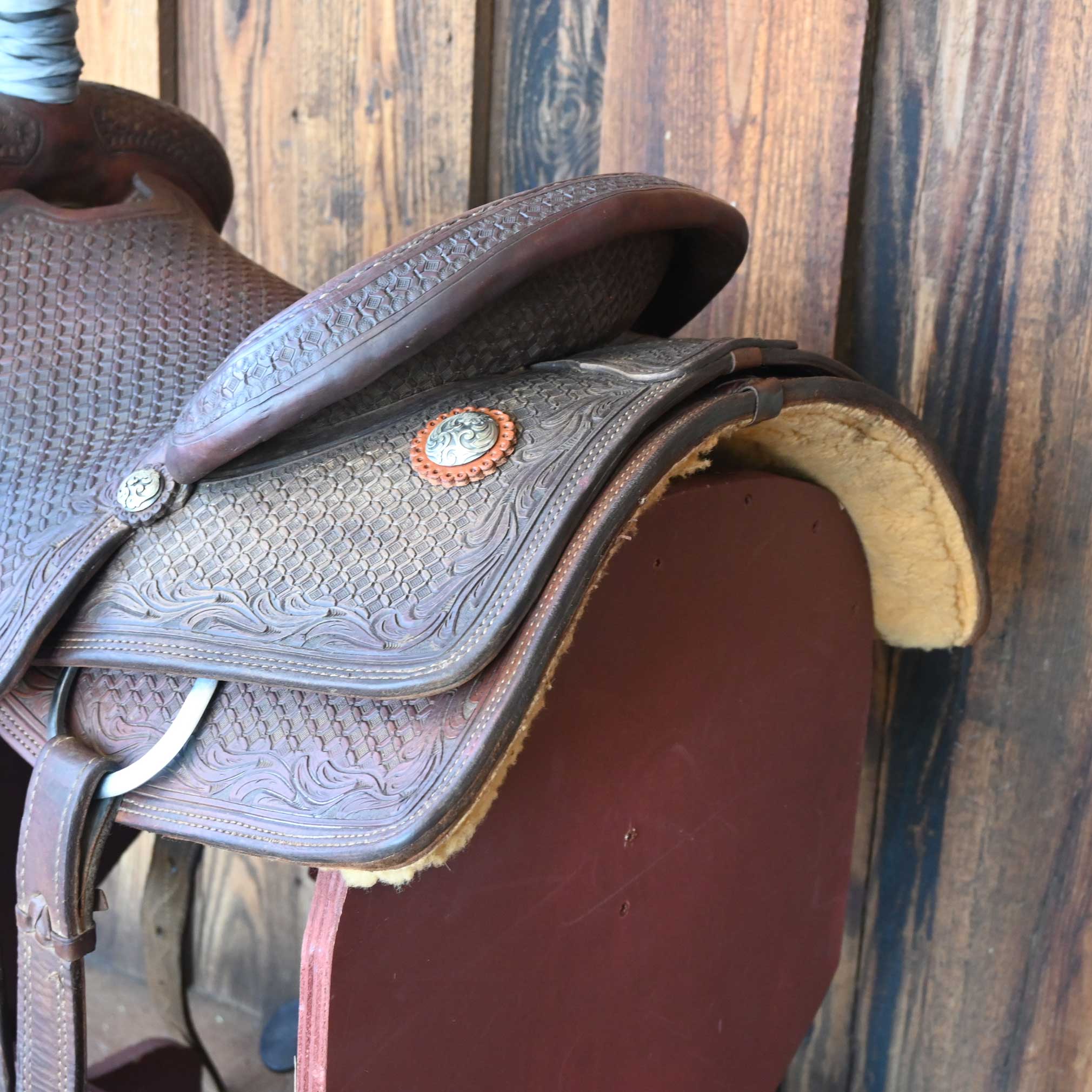14.5" USED STRAY STAR TEAM ROPING SADDLE - Image 3