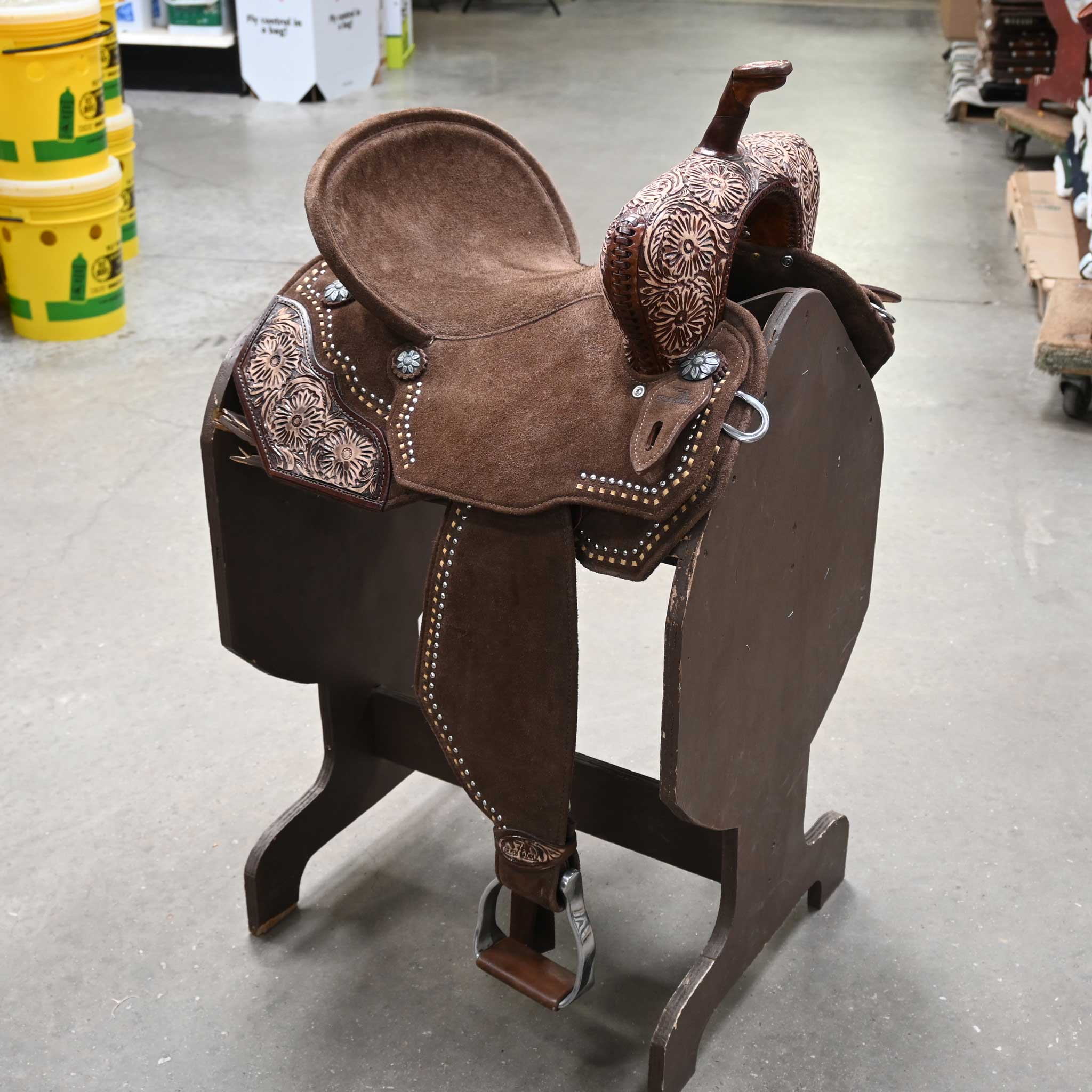 14" SEVEN LIGHTWEIGHT (FIBERGLASS TREE) BARREL SADDLE