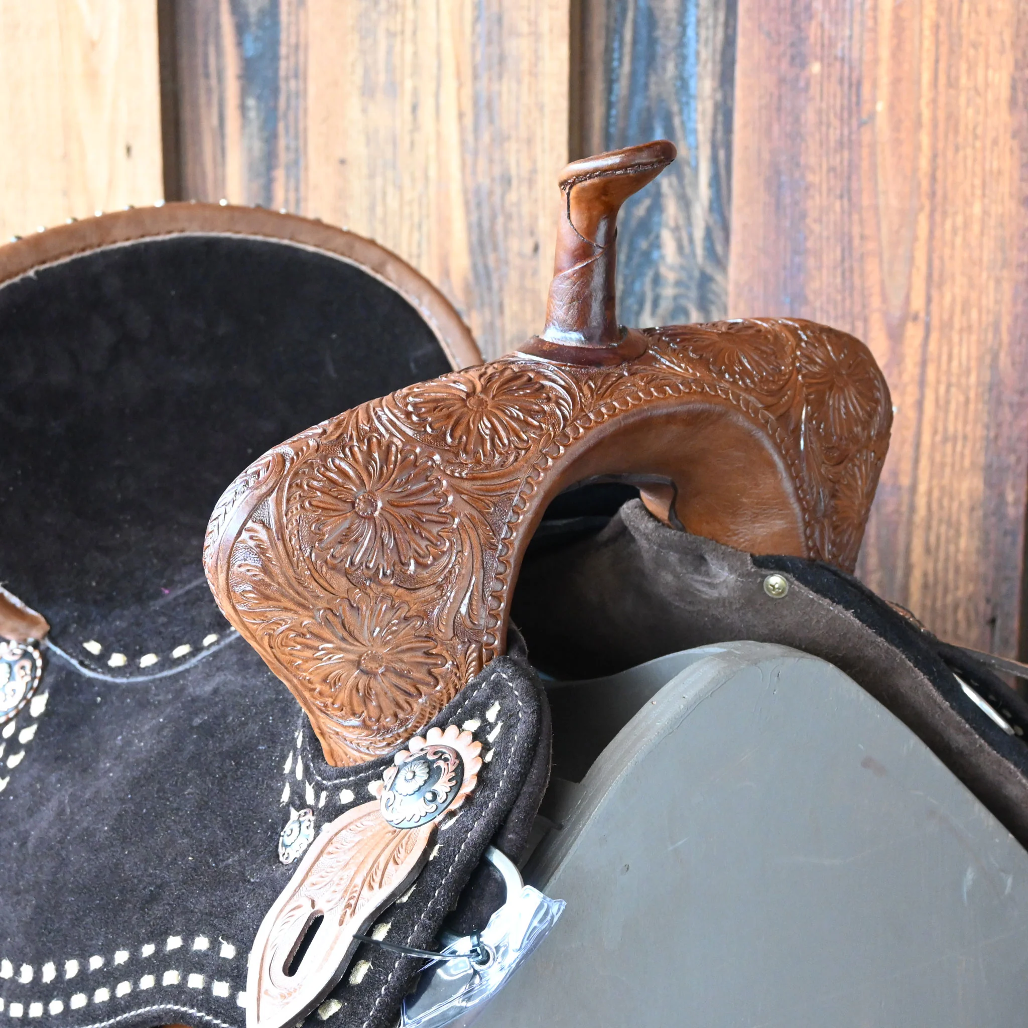 14" SEVEN LIGHTWEIGHT (WOOD TREE) BARREL SADDLE - Image 2