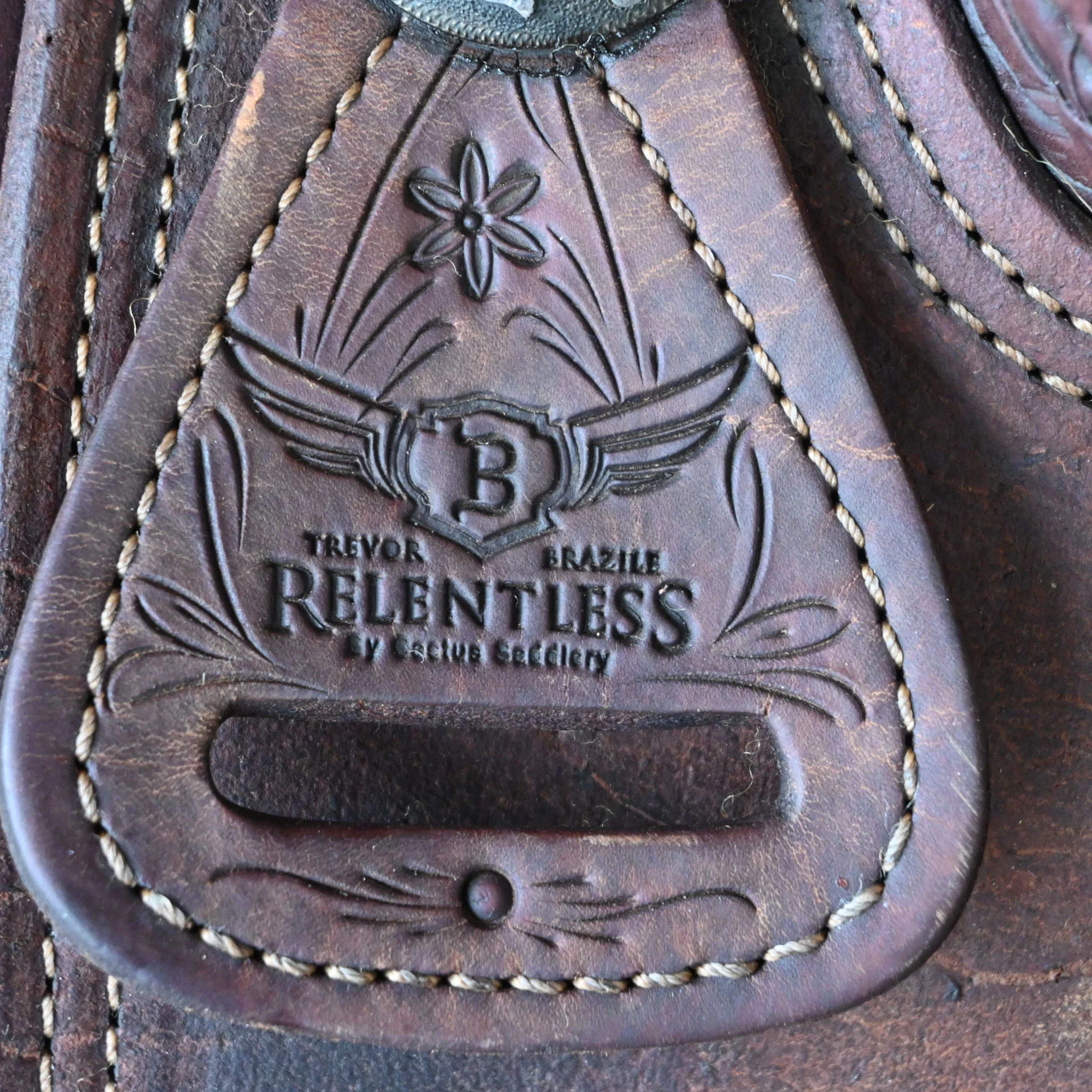 14" USED CACTUS TREVOR BRAZILE RELENTLESS CALF ROPING SADDLE - Image 4