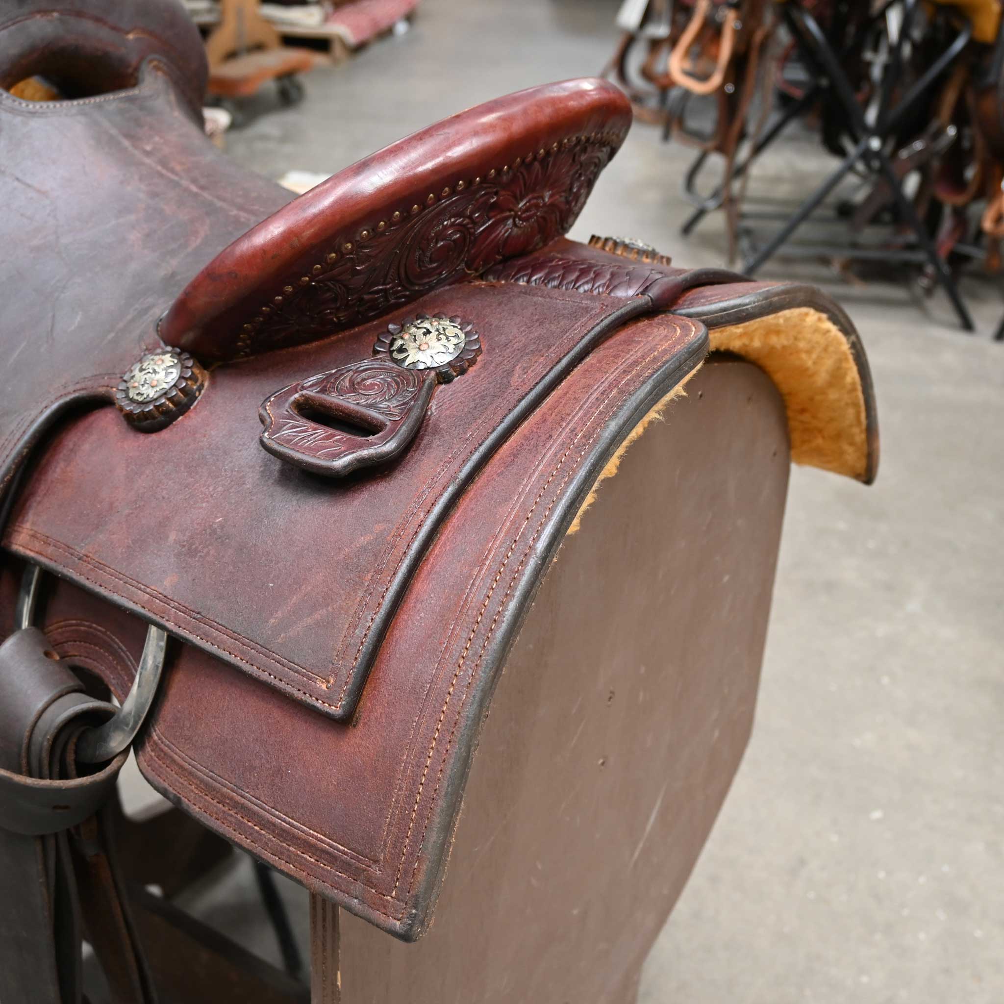 14" USED DAVID HASLERIG TEAM ROPING SADDLE - Image 4