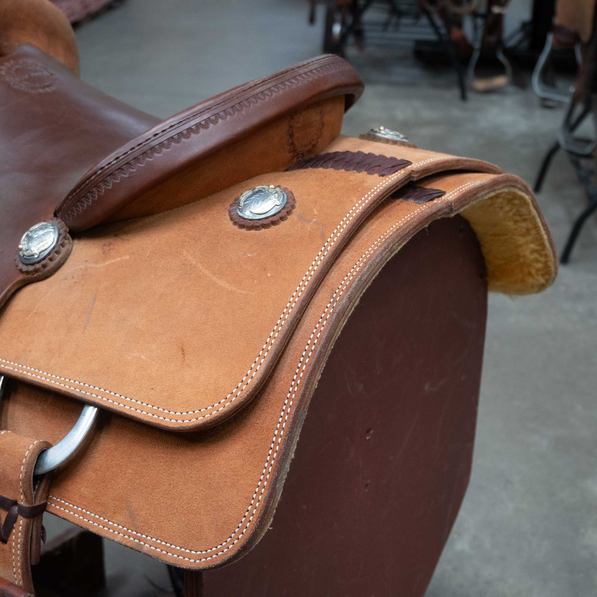 14" USED JEFF SMITH TEAM ROPING SADDLE - Image 3
