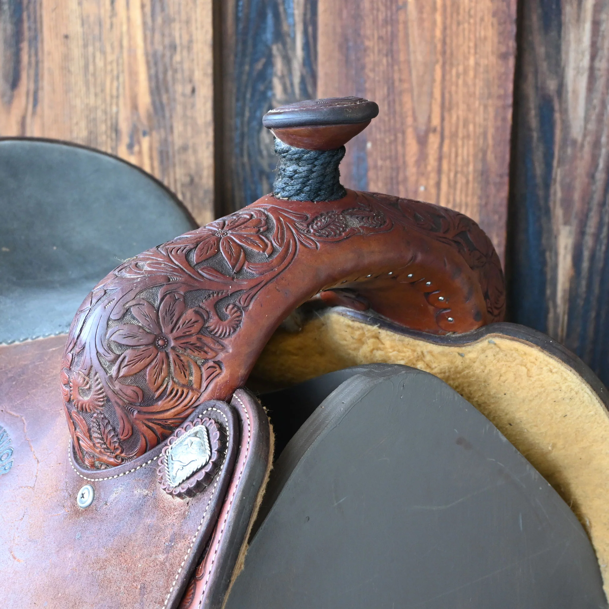 14" USED MARTIN CALF ROPING SADDLE - Image 2