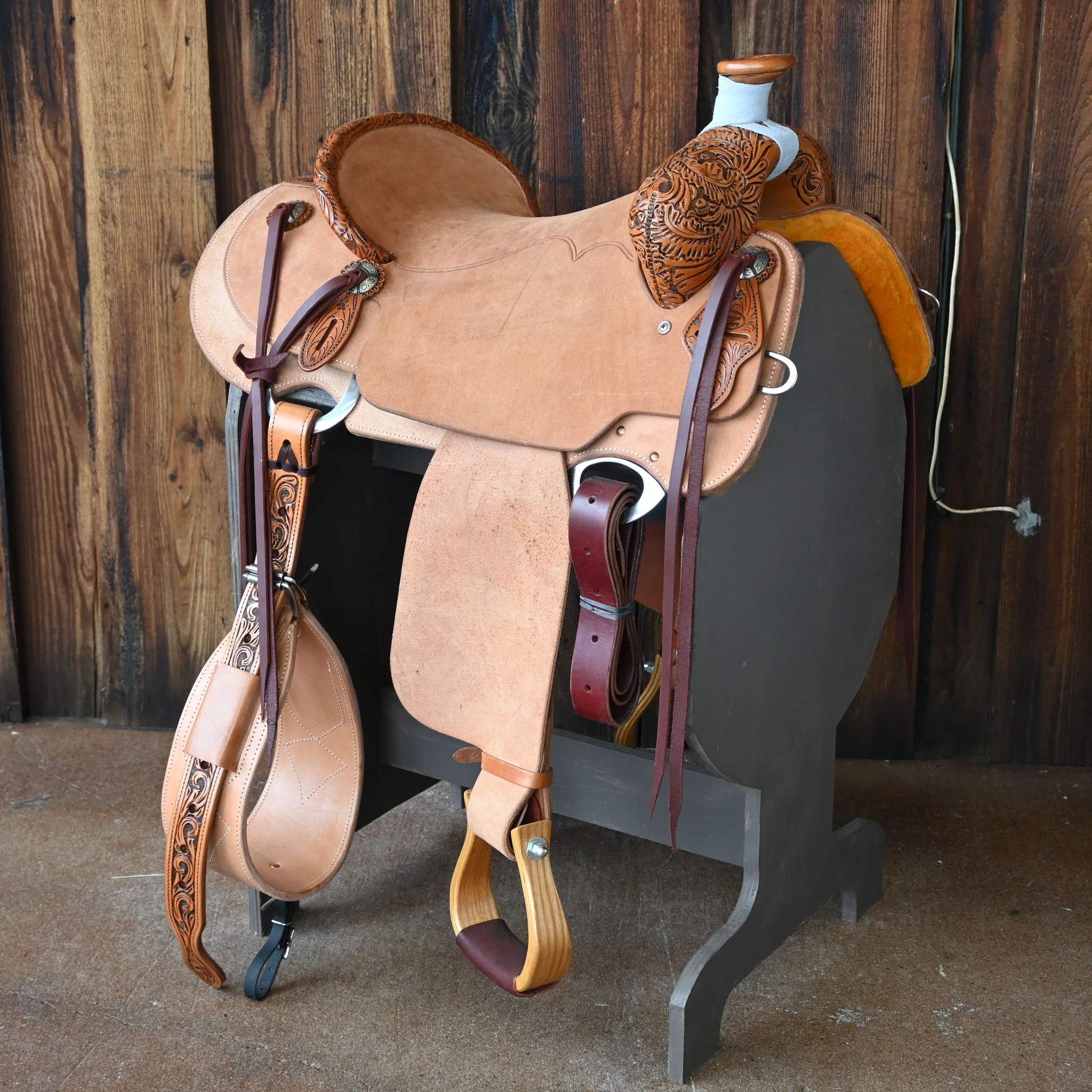 15.5" CACTUS RANCH SADDLE