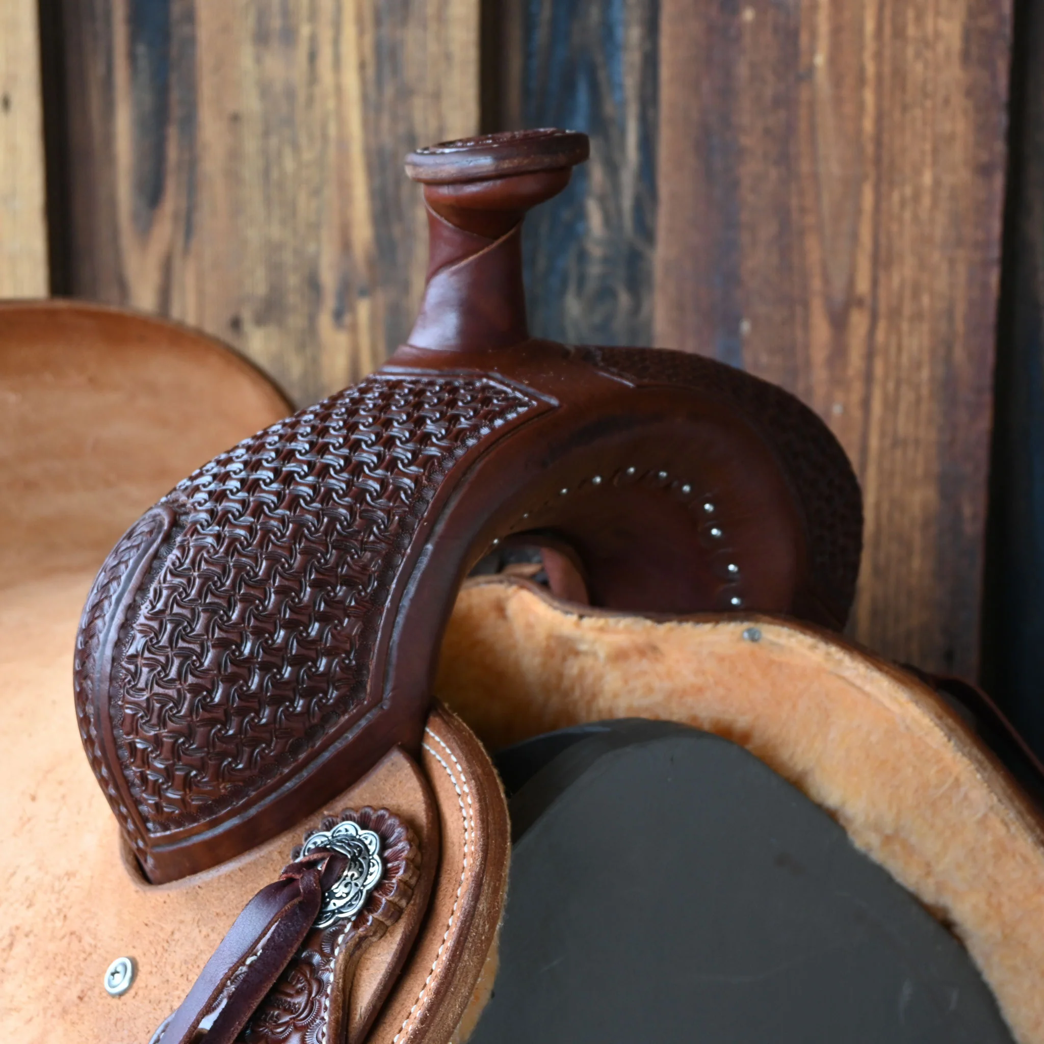 15.5" TESKEY'S RANCH CUTTER SADDLE - Image 2