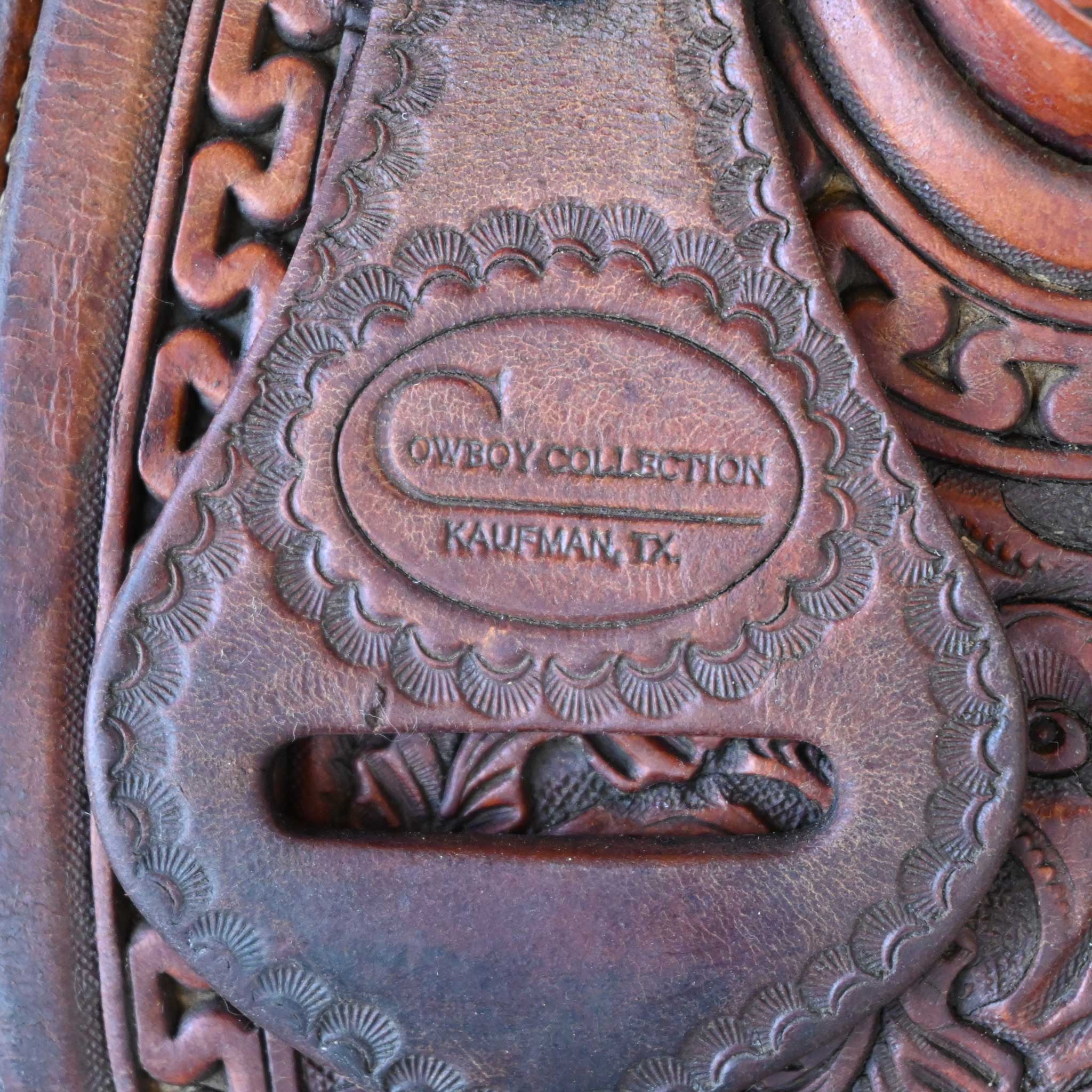 15.5" USED COWBOY COLLECTION TEAM ROPING SADDLE - Image 4