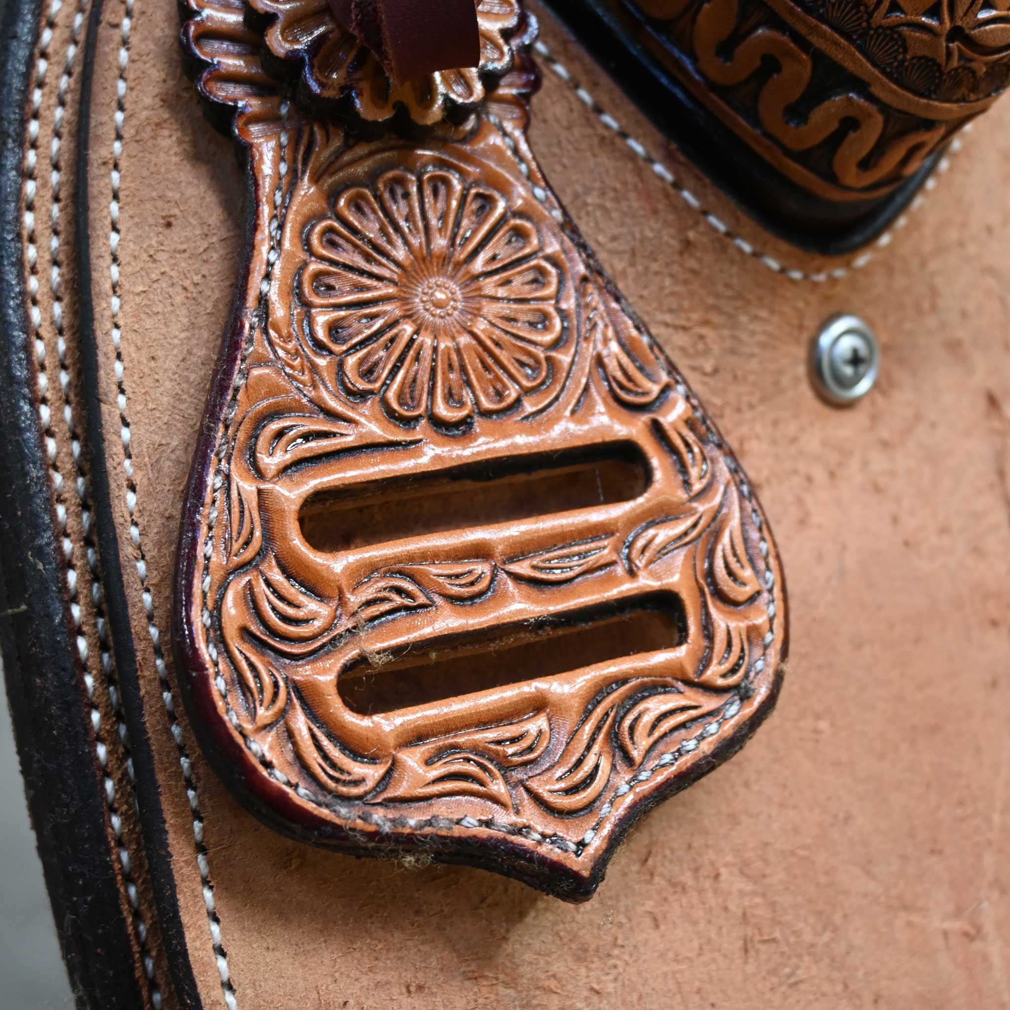 15" TESKEY'S TEAM ROPING SADDLE - Image 3