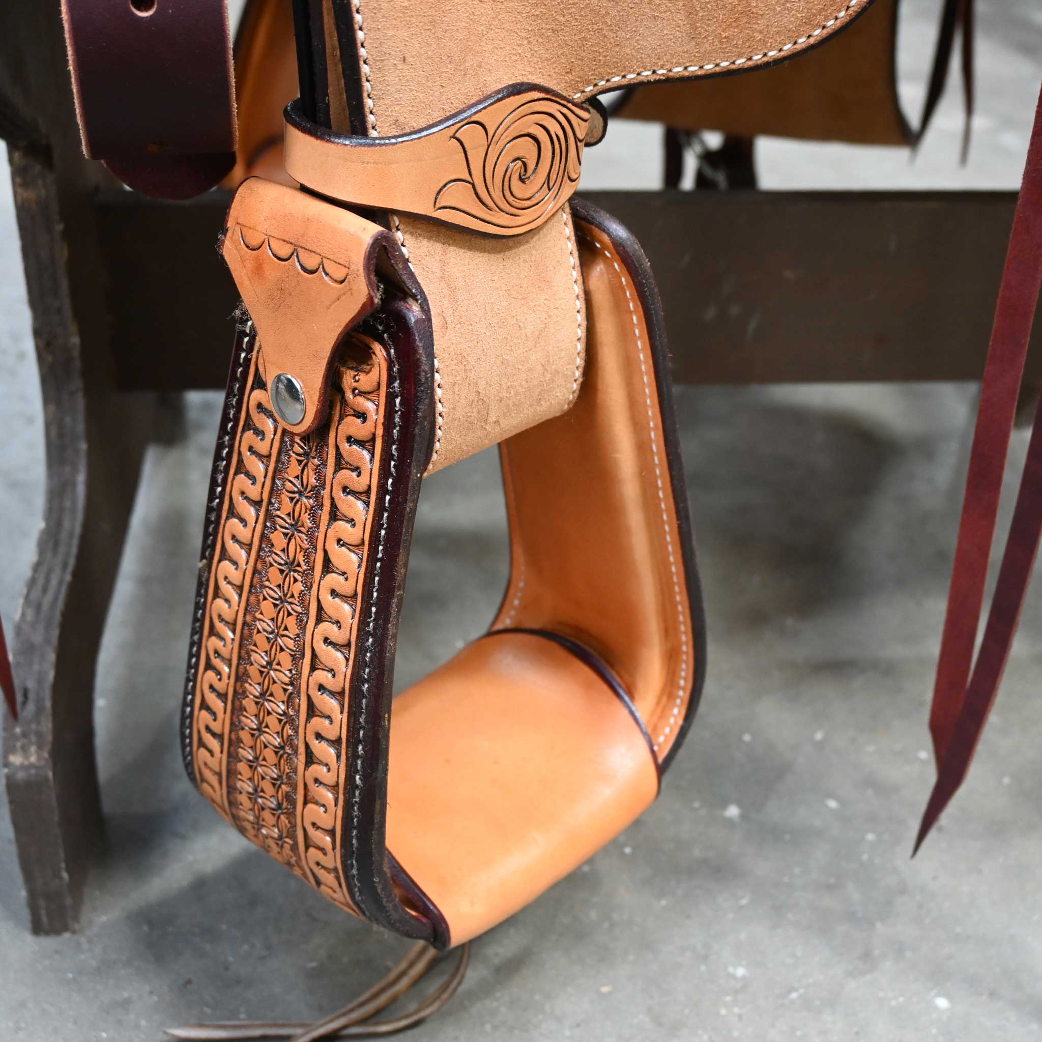 15" TESKEY'S TEAM ROPING SADDLE - Image 6