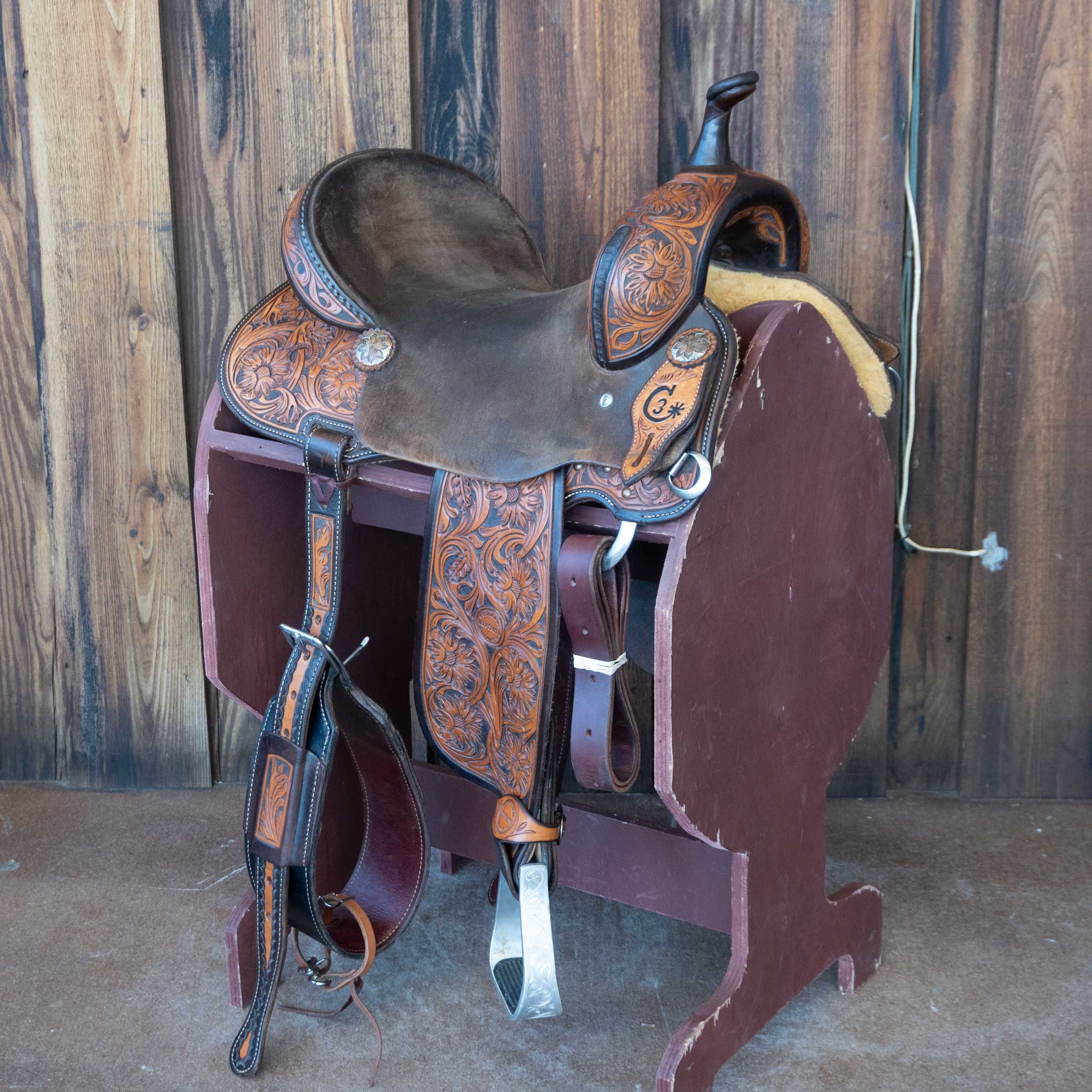 15" USED JEFF SMITH C3 BARREL SADDLE