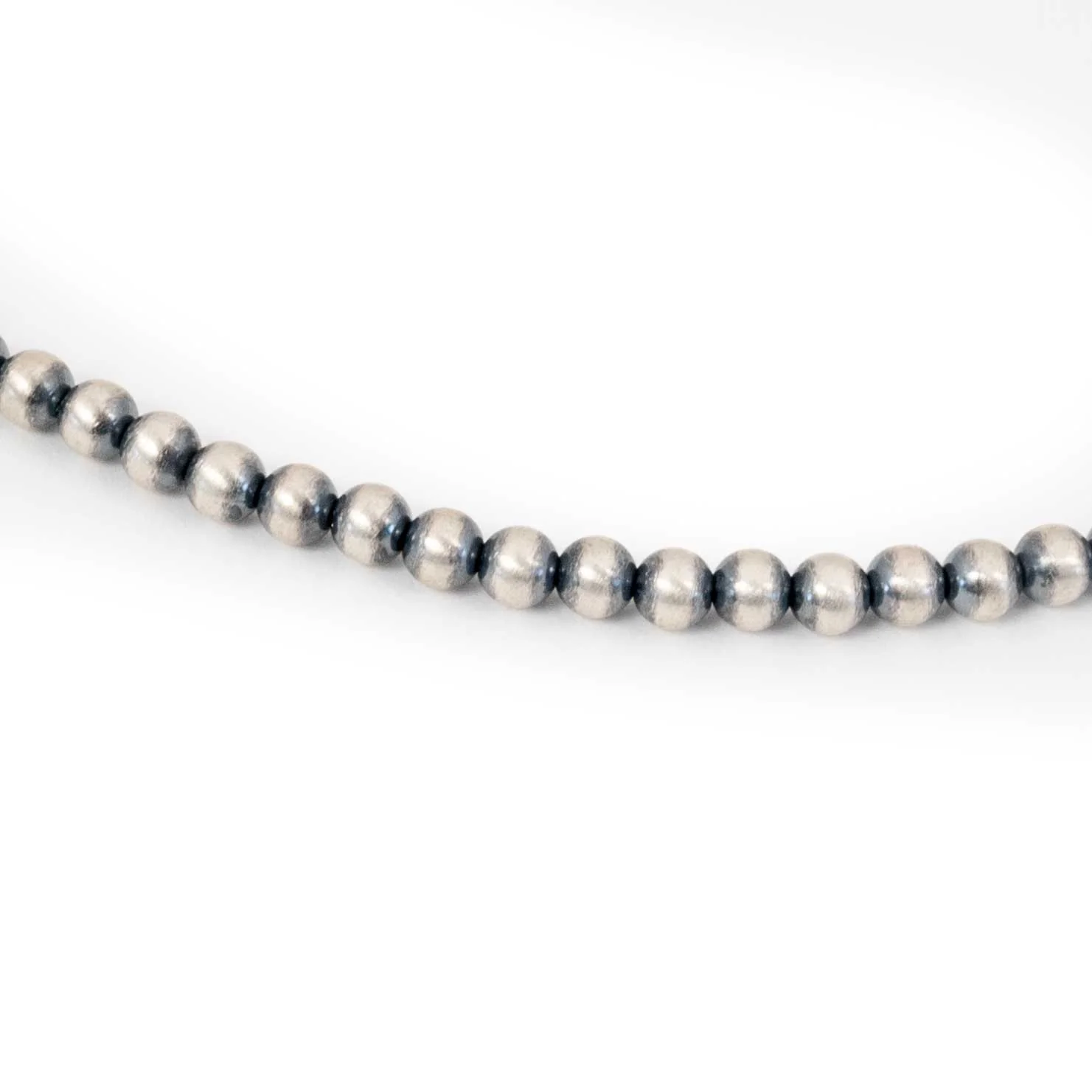 3mm Navajo Pearl 16" Necklace - Image 2