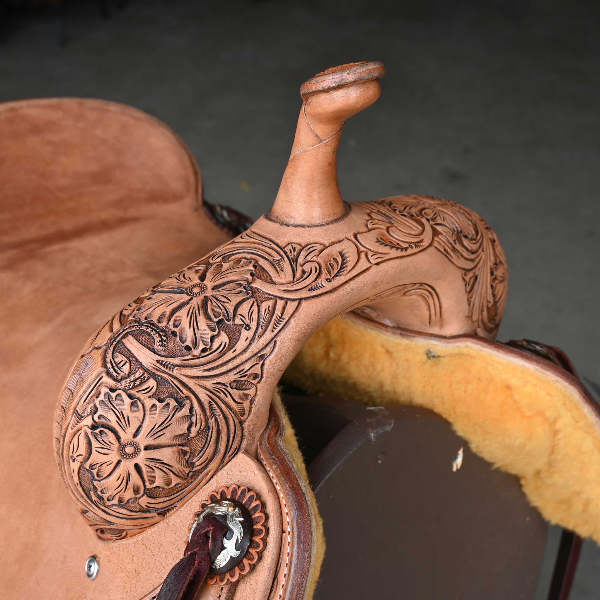16.5" JEFF SMITH BEAU GALYEAN CUTTING SADDLE - Image 2
