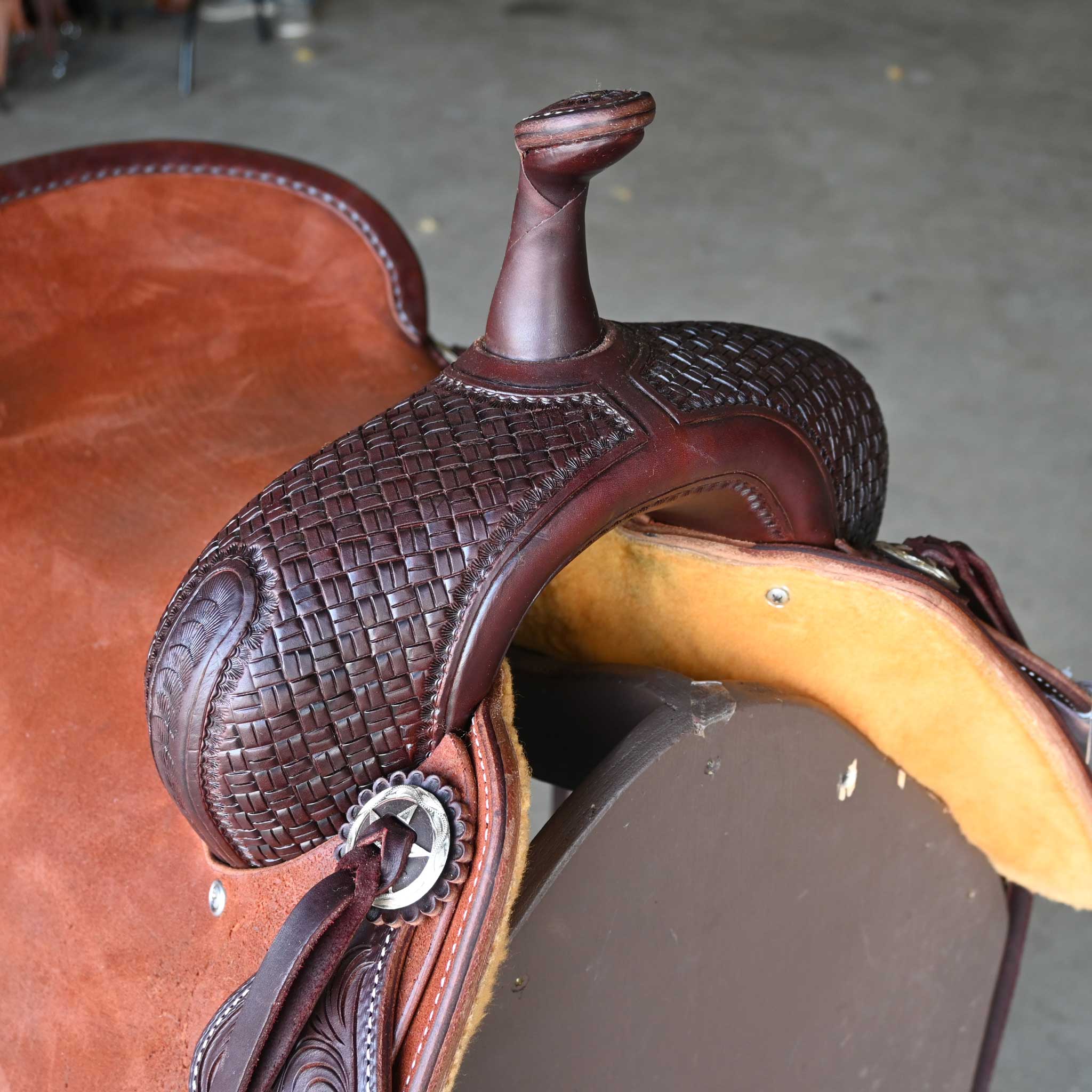 16.5" JEFF SMITH BUSTER WELCH CUTTING SADDLE - Image 2