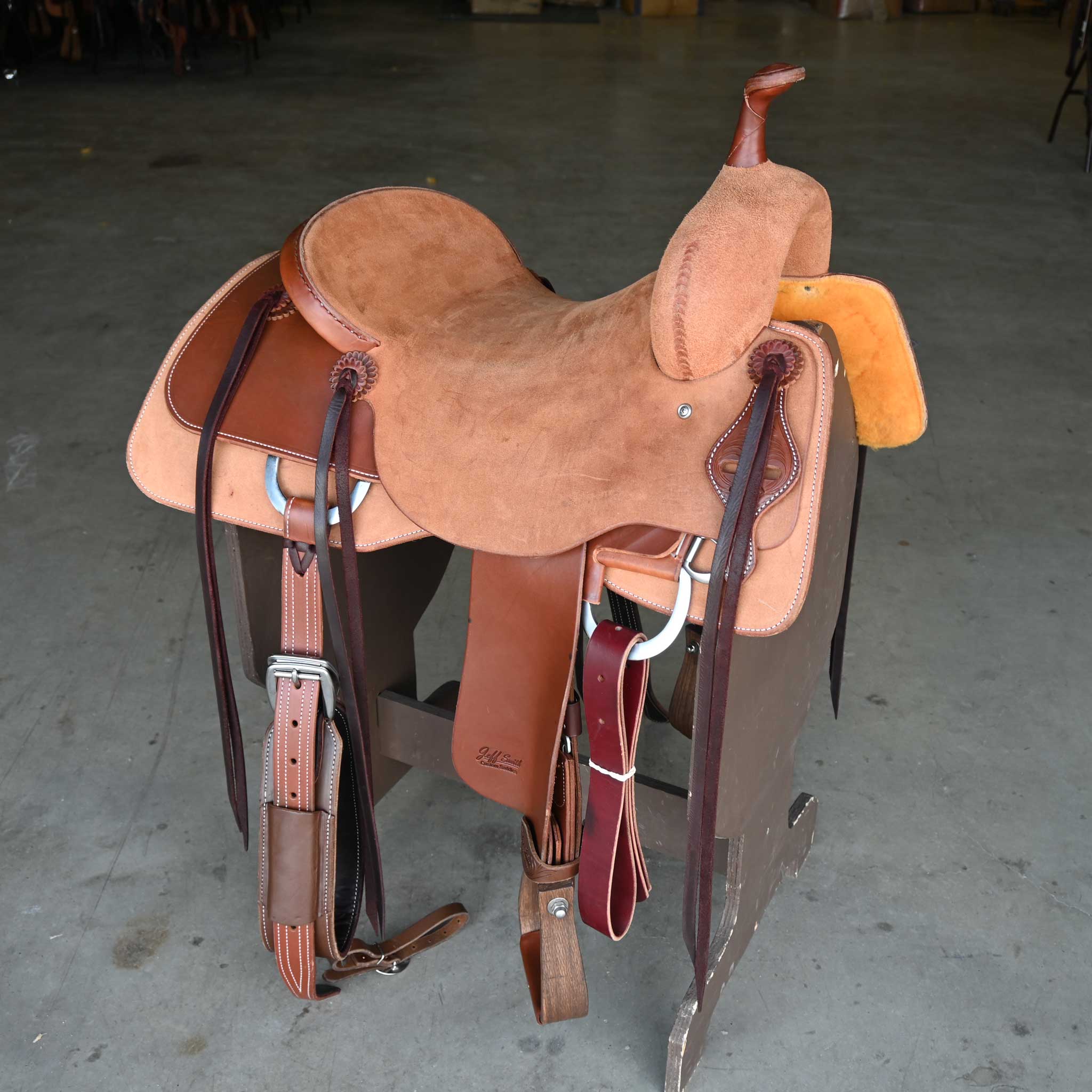 16.5" JEFF SMITH BUSTER WELCH CUTTING SADDLE