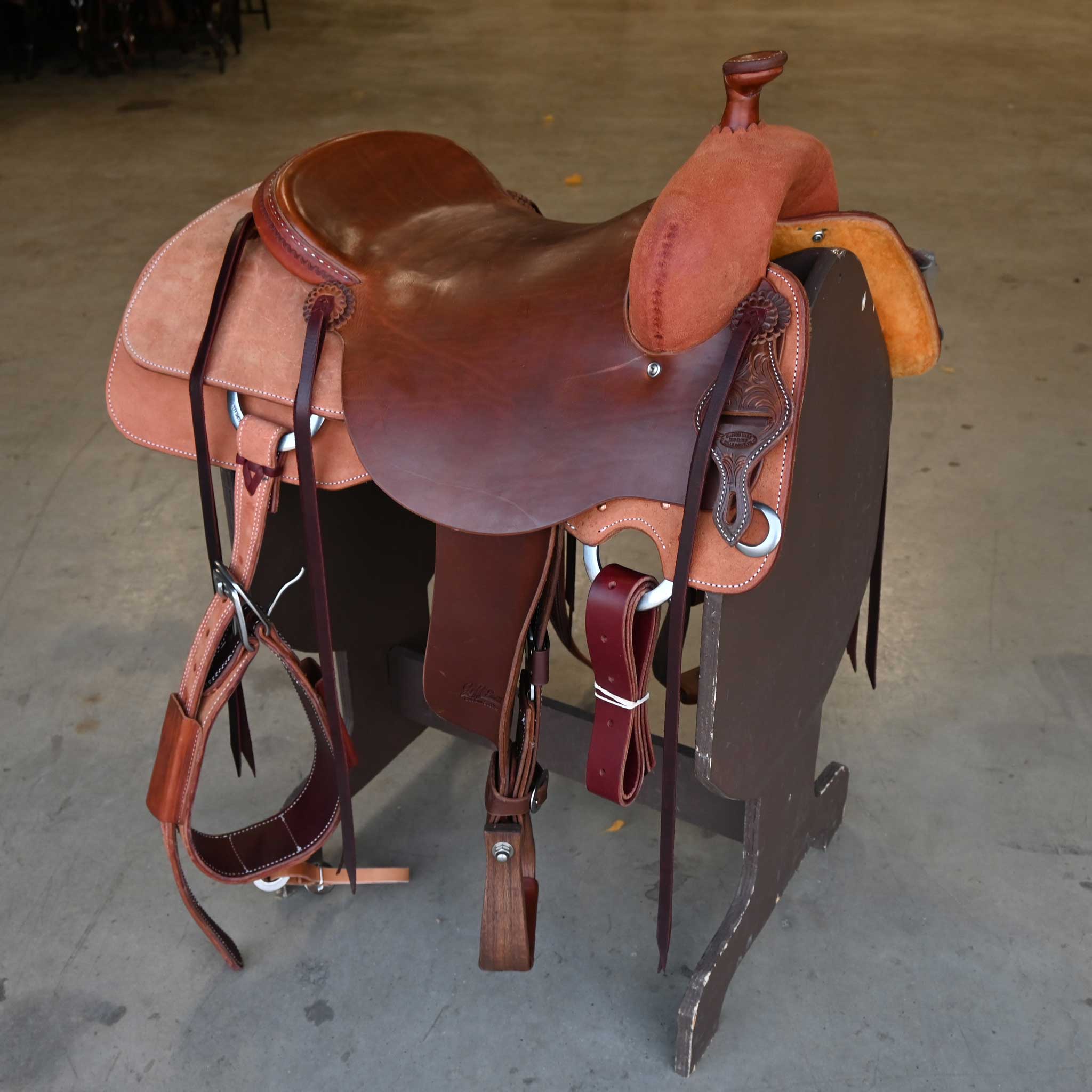 16.5" JEFF SMITH COW HORSE SADDLE
