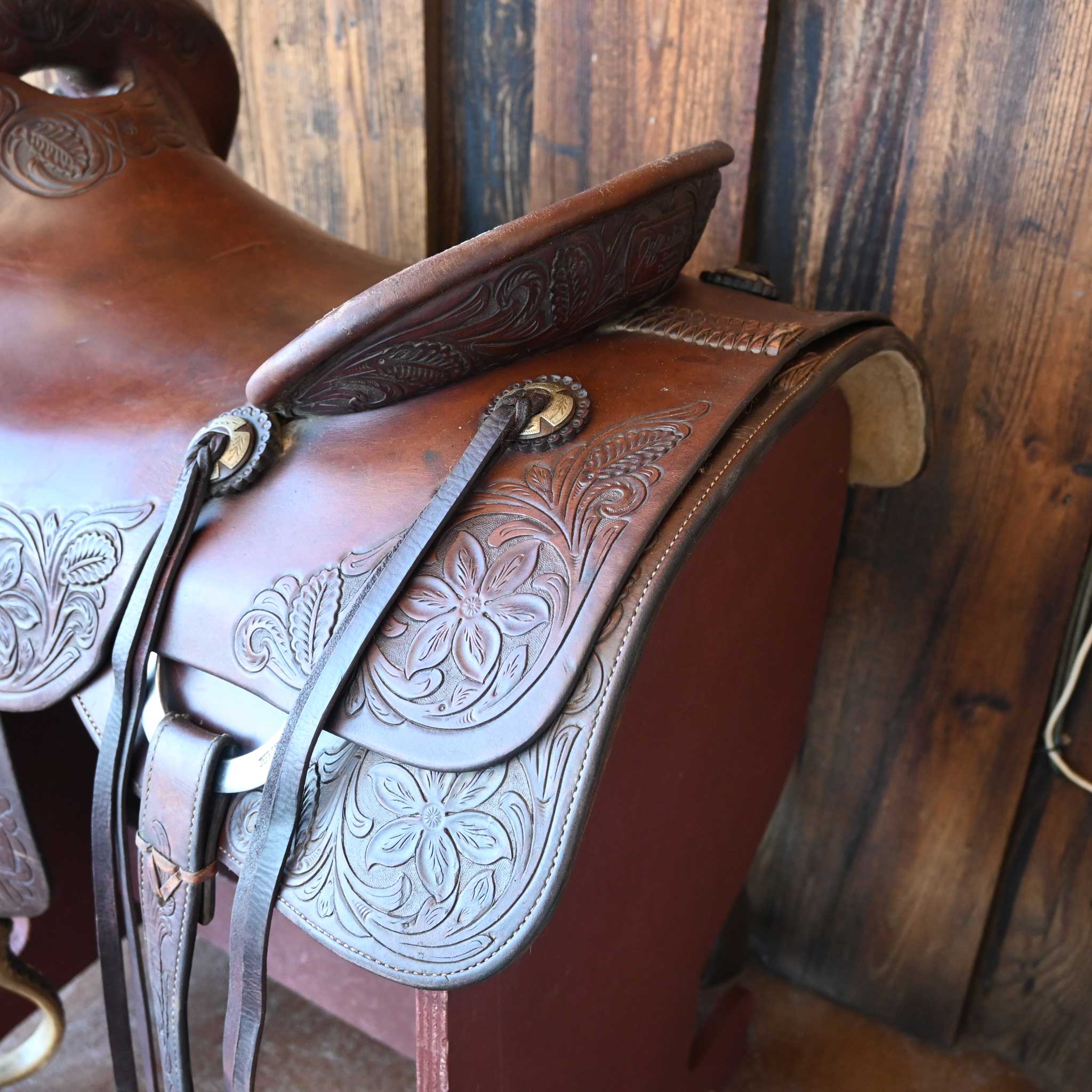 16.5" USED JEFF SMITH COWBOY SADDLE - Image 3