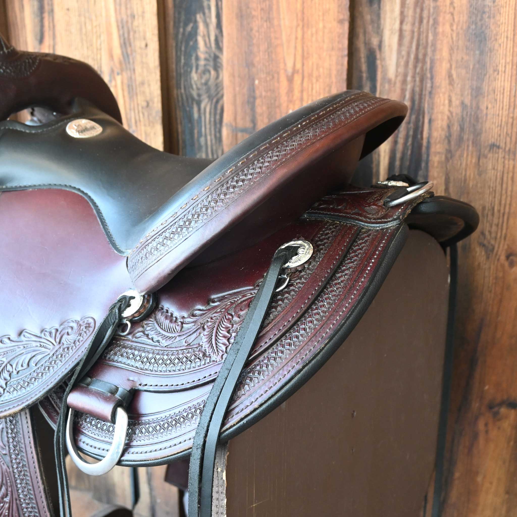 16" DEMO CIRCLE Y JG PEAK PERFORMANCE WIND RIVER TRAIL SADDLE - Image 3