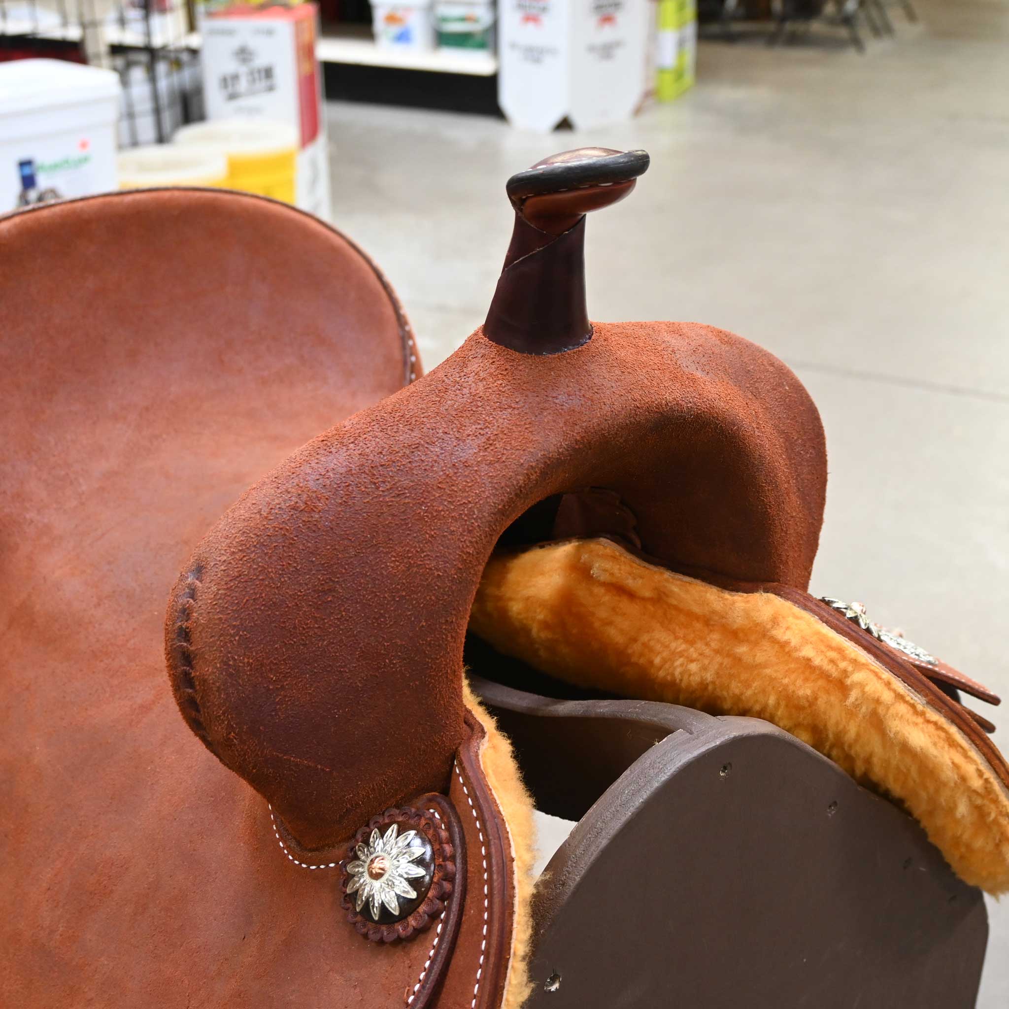 16" MARTIN STINGRAY BARREL SADDLE - Image 2