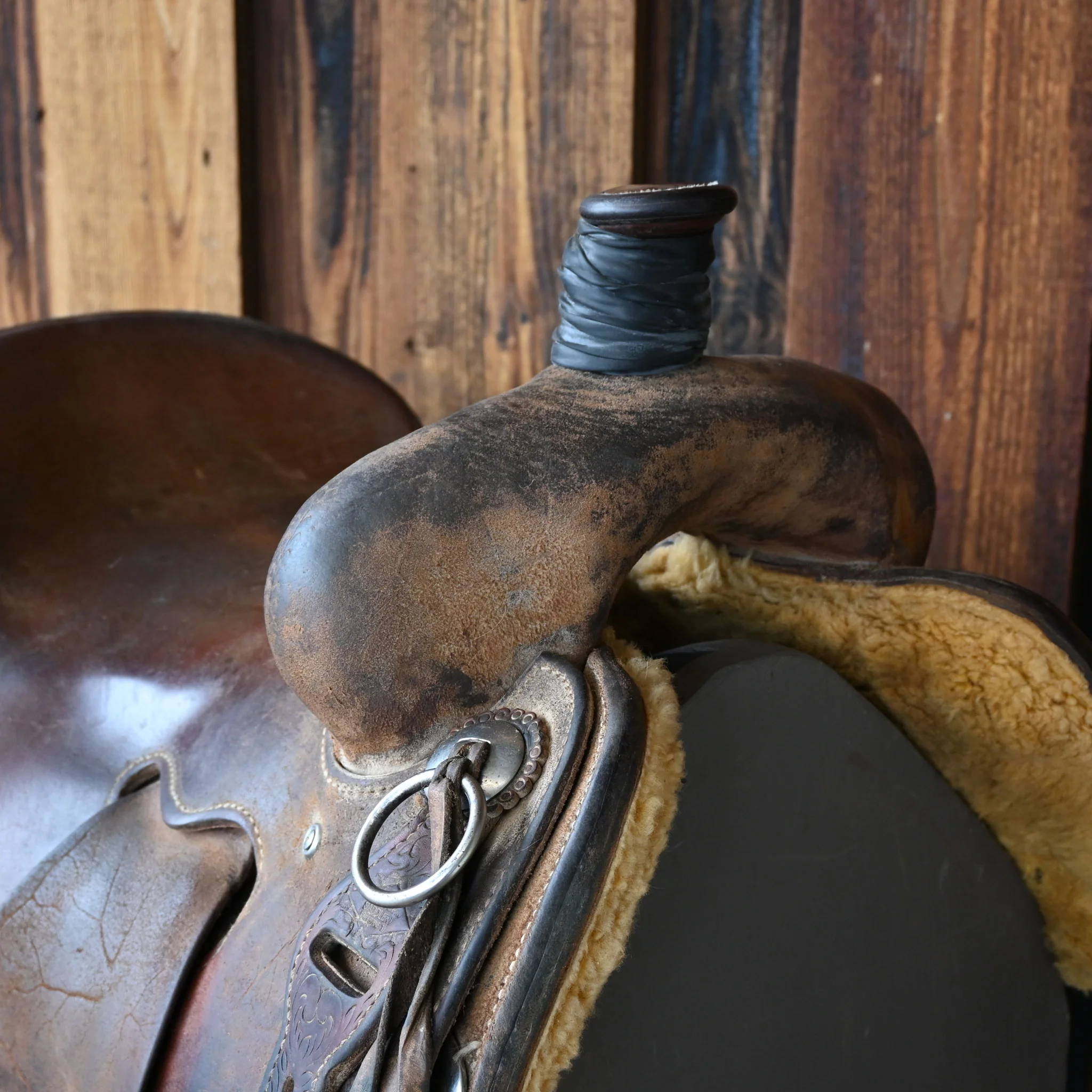16" USED LUKE LANE RANCH SADDLE - Image 2