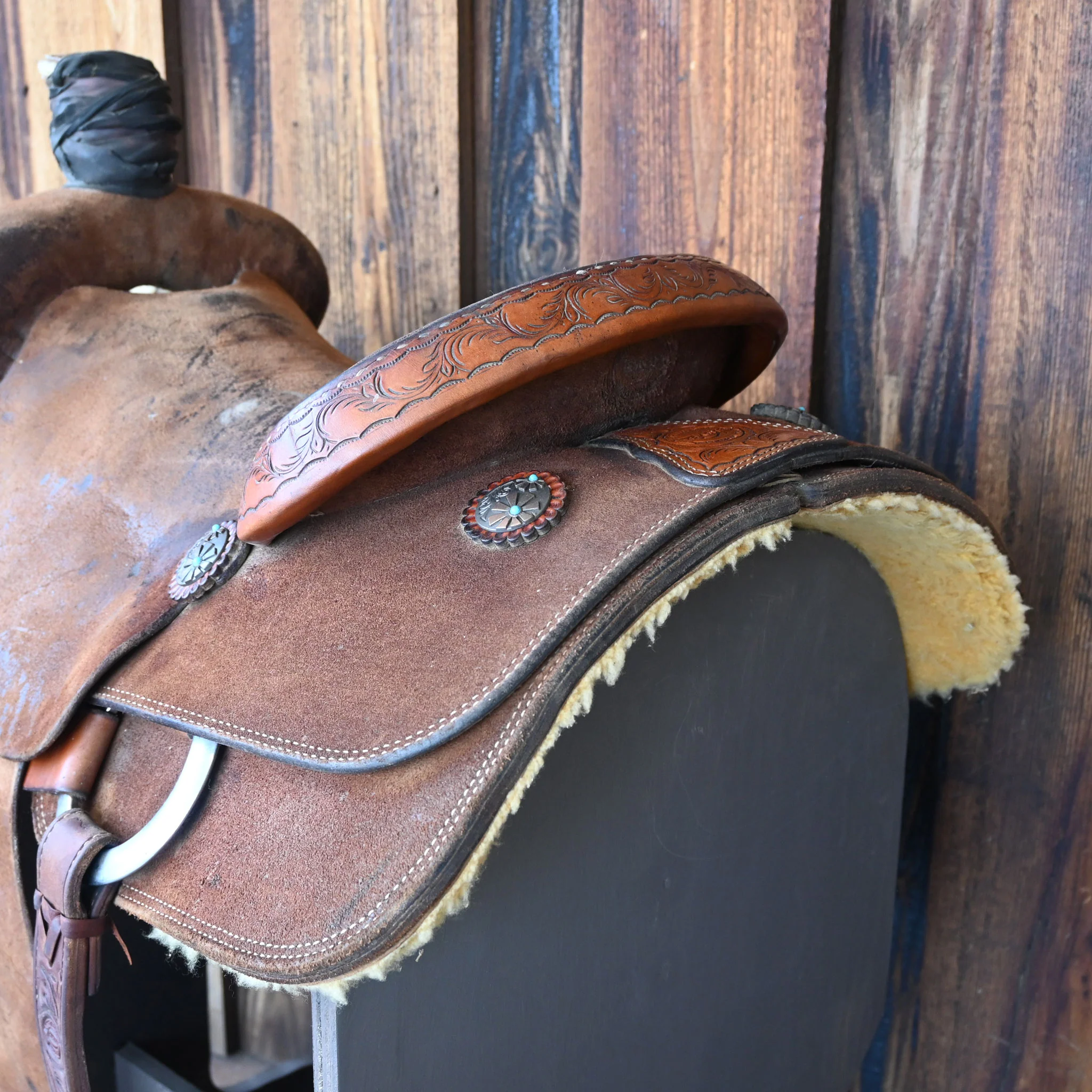 16" USED TESKEY'S TEAM ROPING SADDLE - Image 3