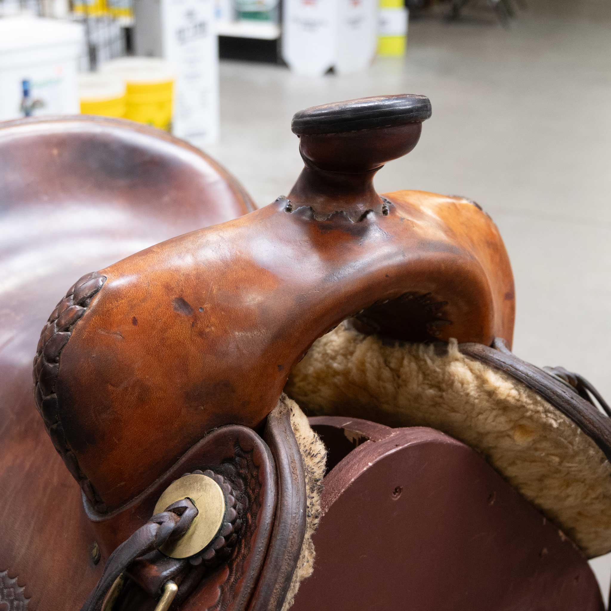16" USED TRAIL CREEK TACK RANCH SADDLE - Image 2