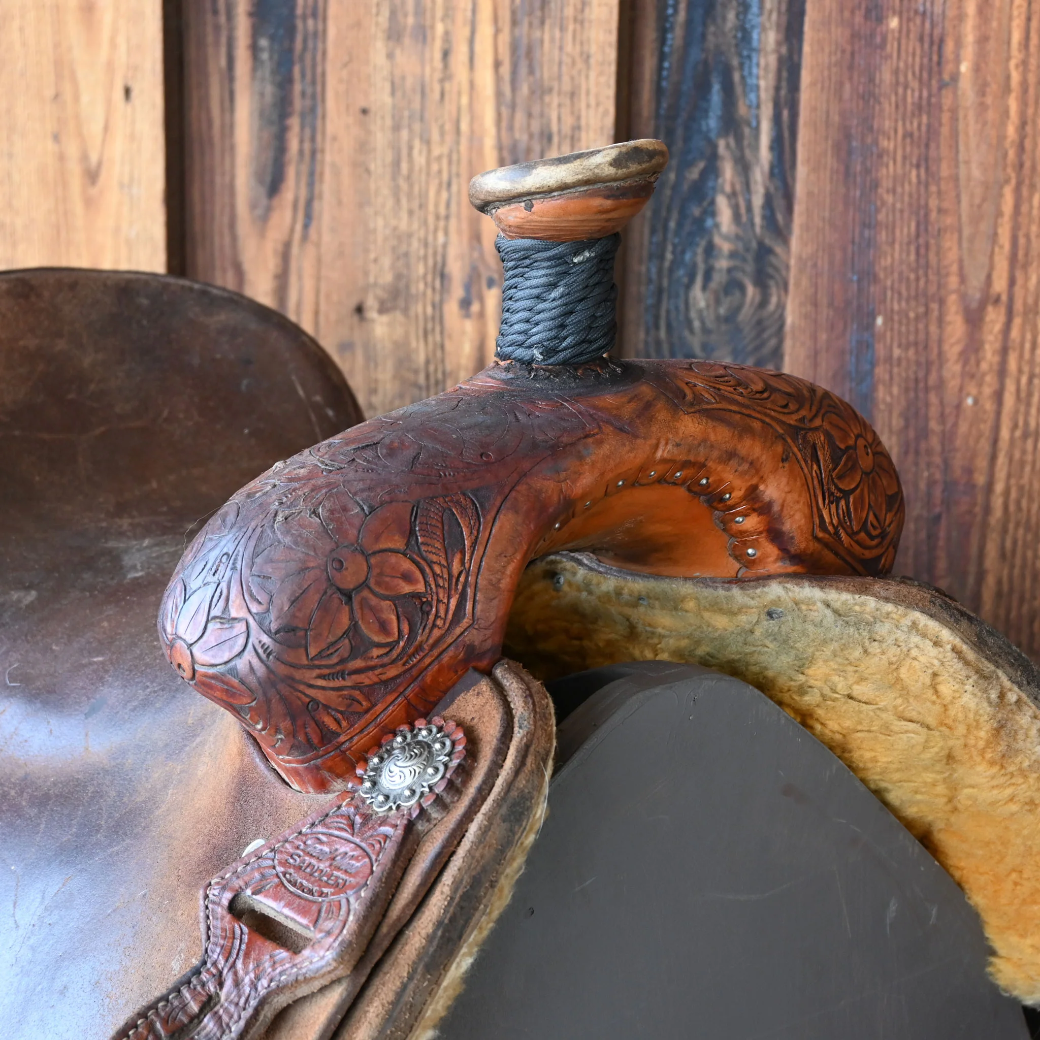 16" USED TRENT WARD TEAM ROPING SADDLE - Image 2