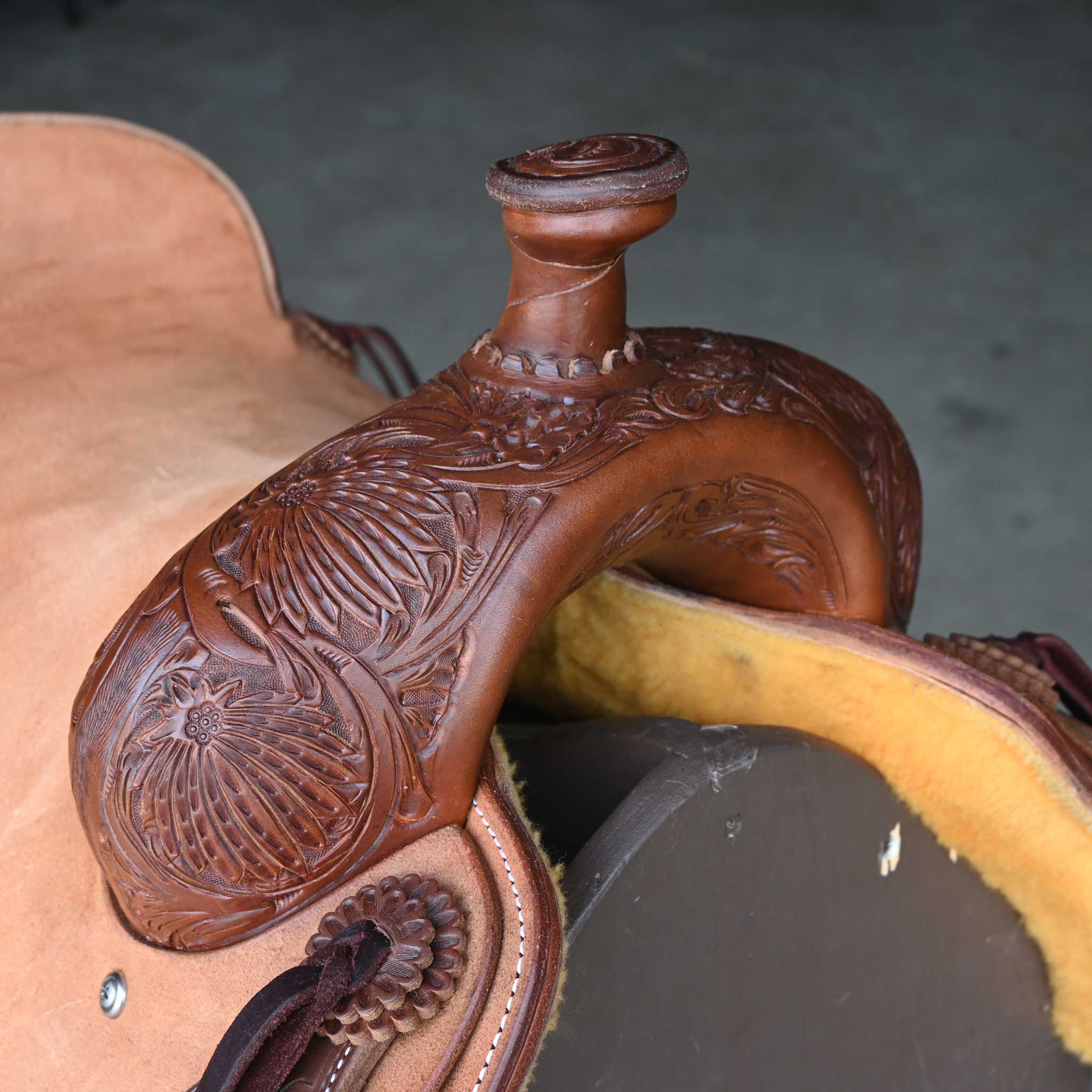 17" JEFF SMITH COW HORSE SADDLE - Image 2