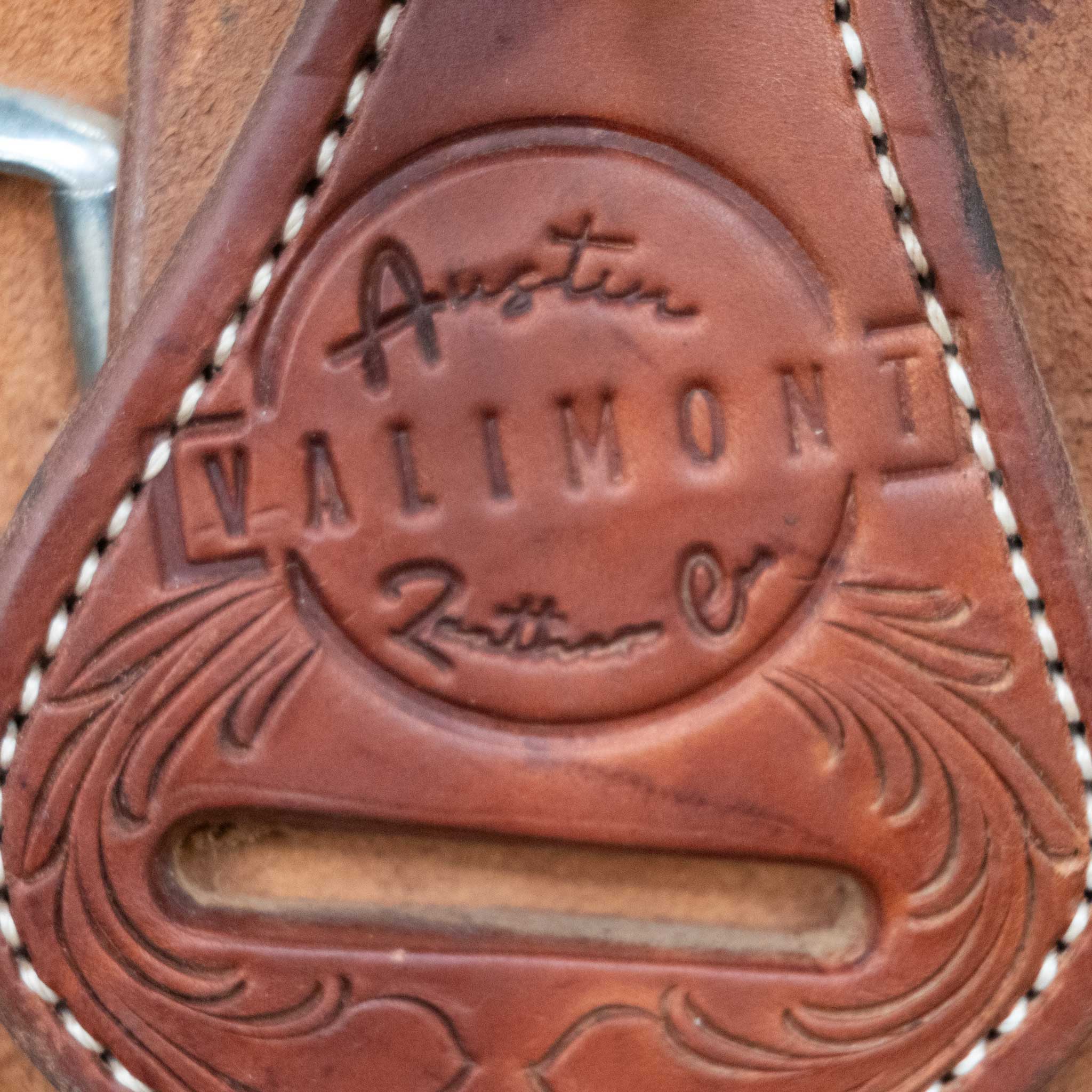 17" USED AUSTIN VALIMONT CUTTING SADDLE - Image 4