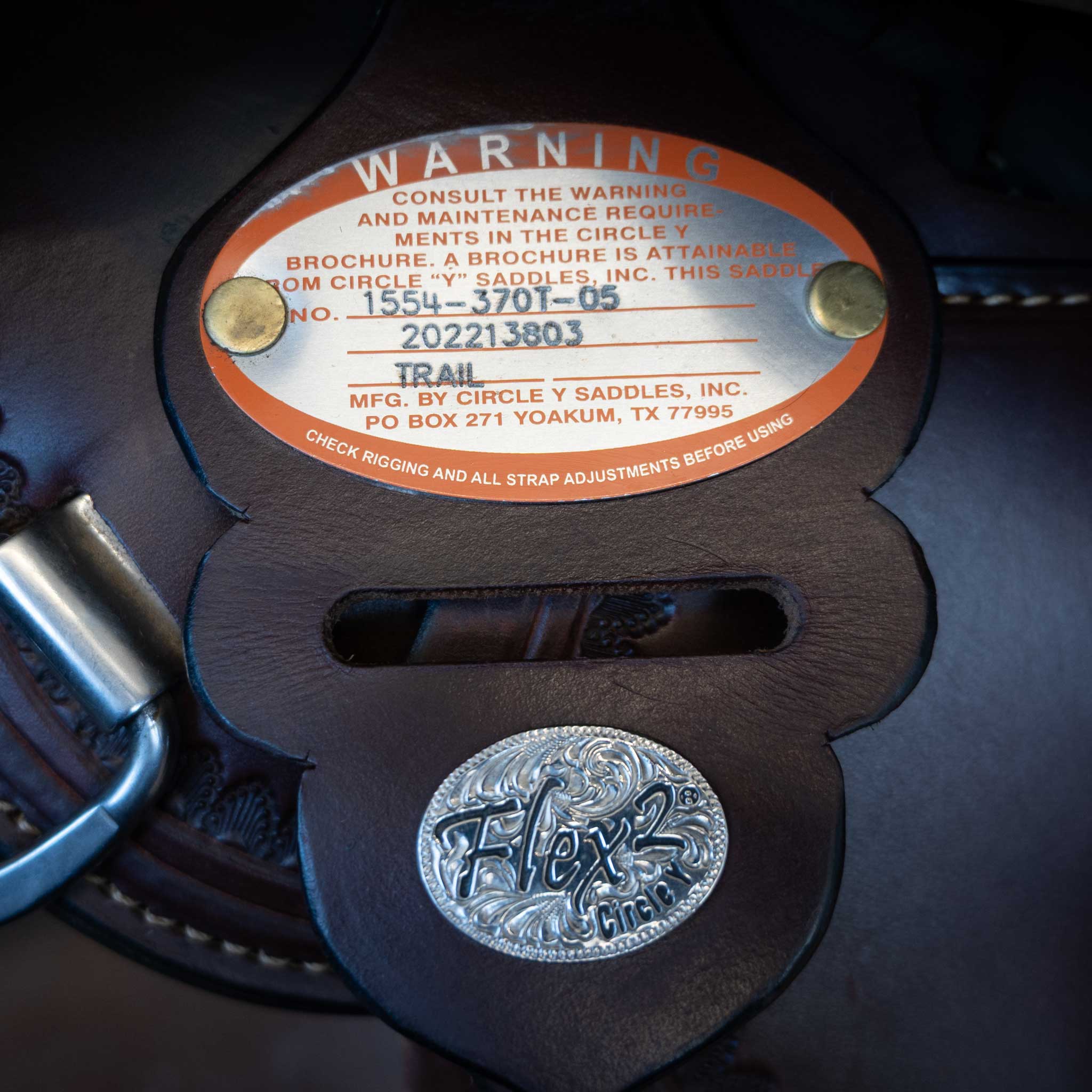 17" USED CIRCLE Y TRAIL SADDLE - Image 4
