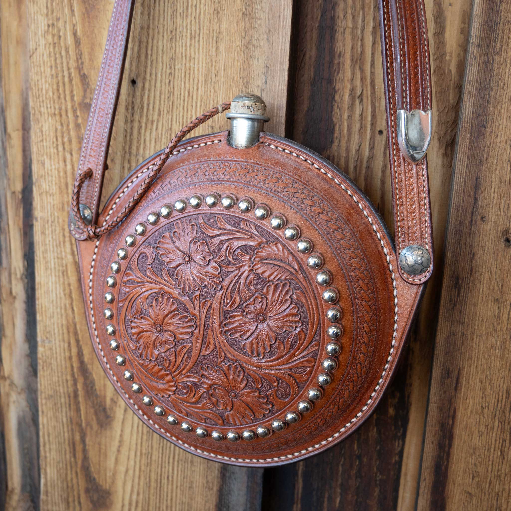 King's Saddlery Fully Tooled Canteen