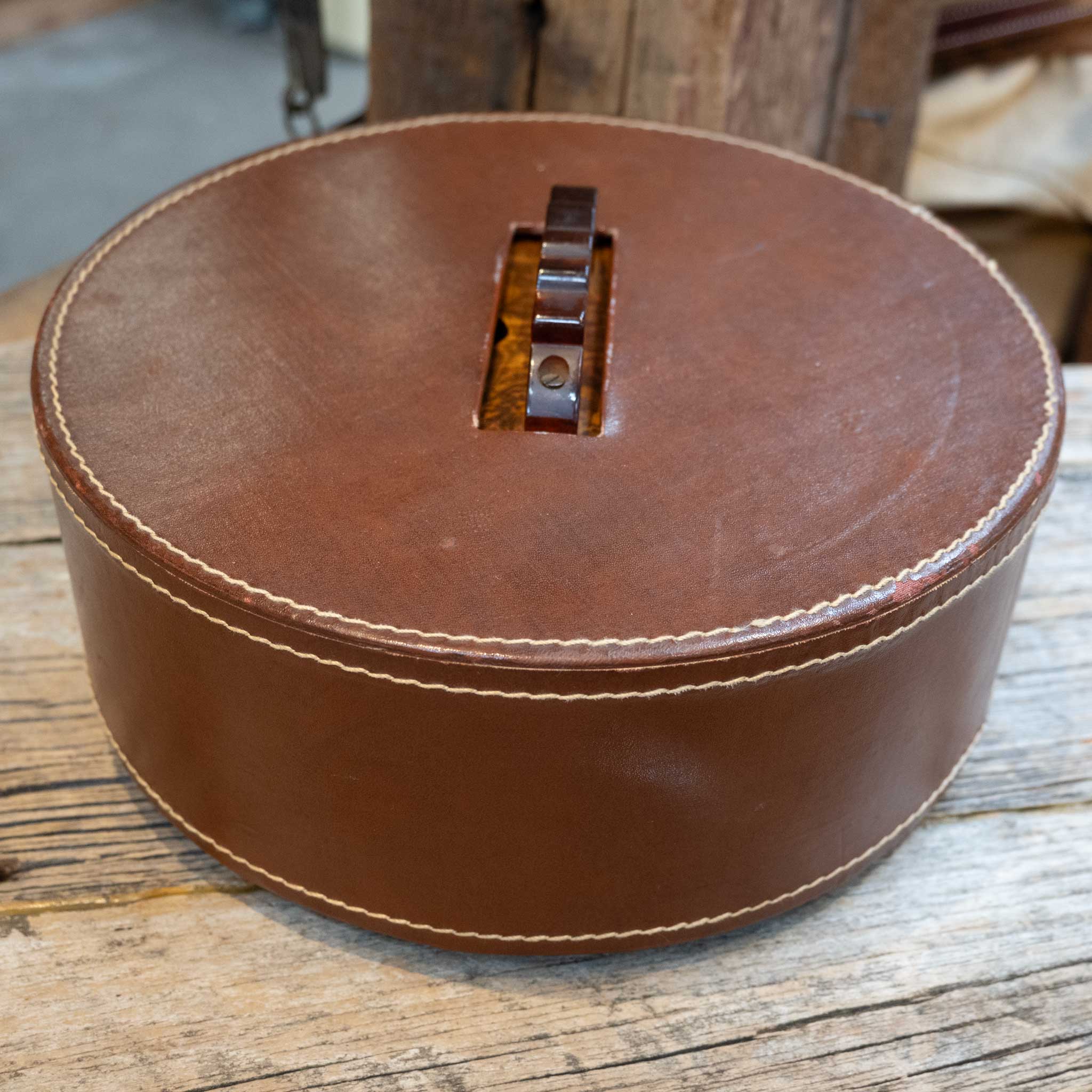 Vintage 1960's 300 Chip Poker Set - Complete with Cover - Image 3