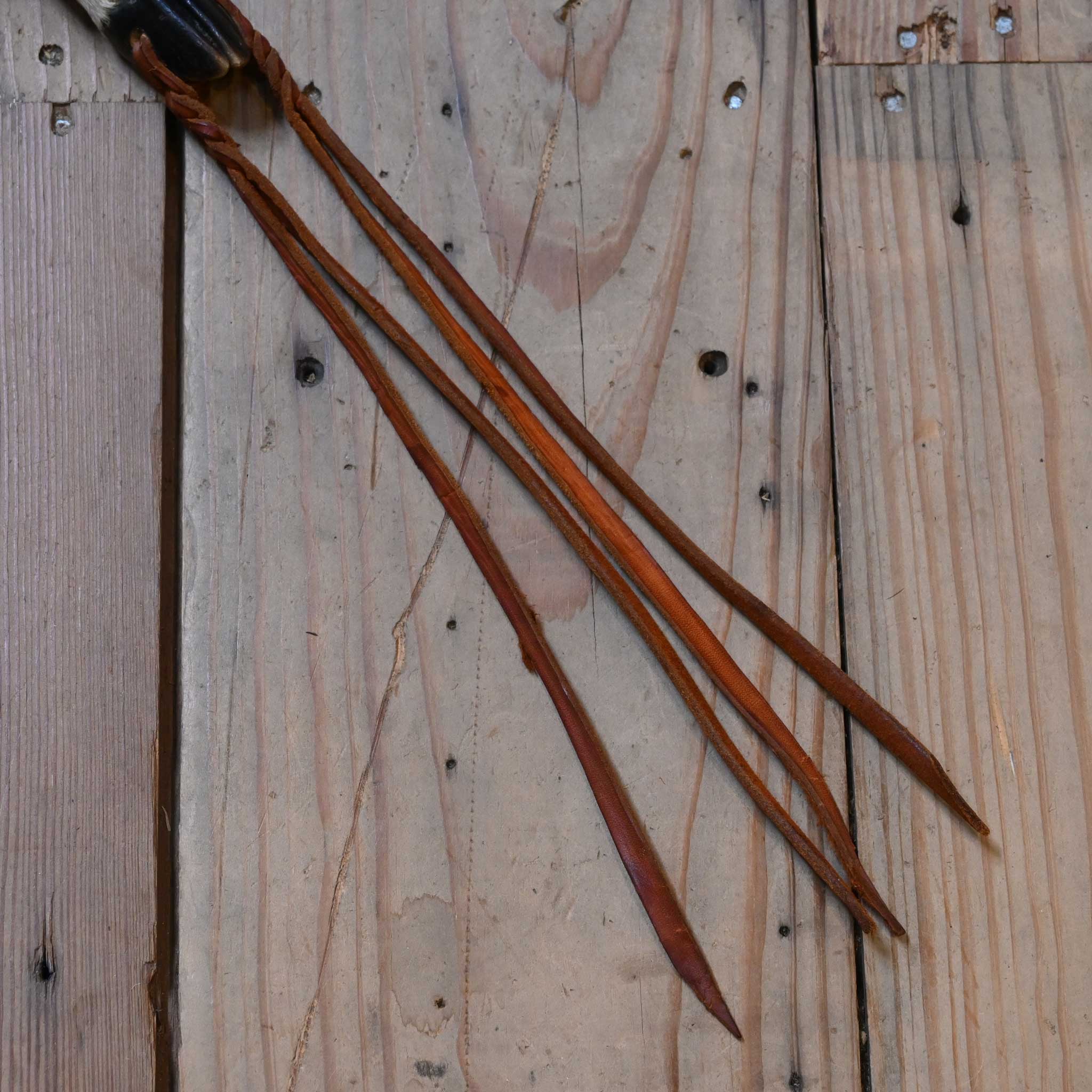 20" Deer Hoof Quirt - Image 2