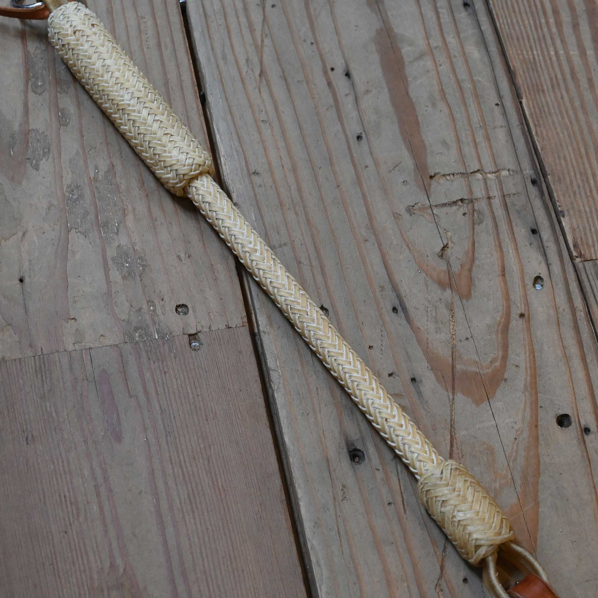 28" Tom Stephens Braided Rawhide Quirt - Image 3