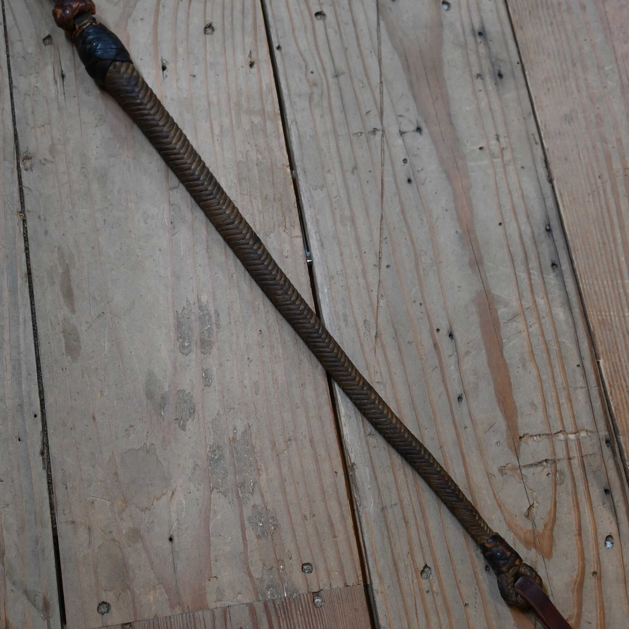 31 1/2" Braided Leather Quirt - Image 3