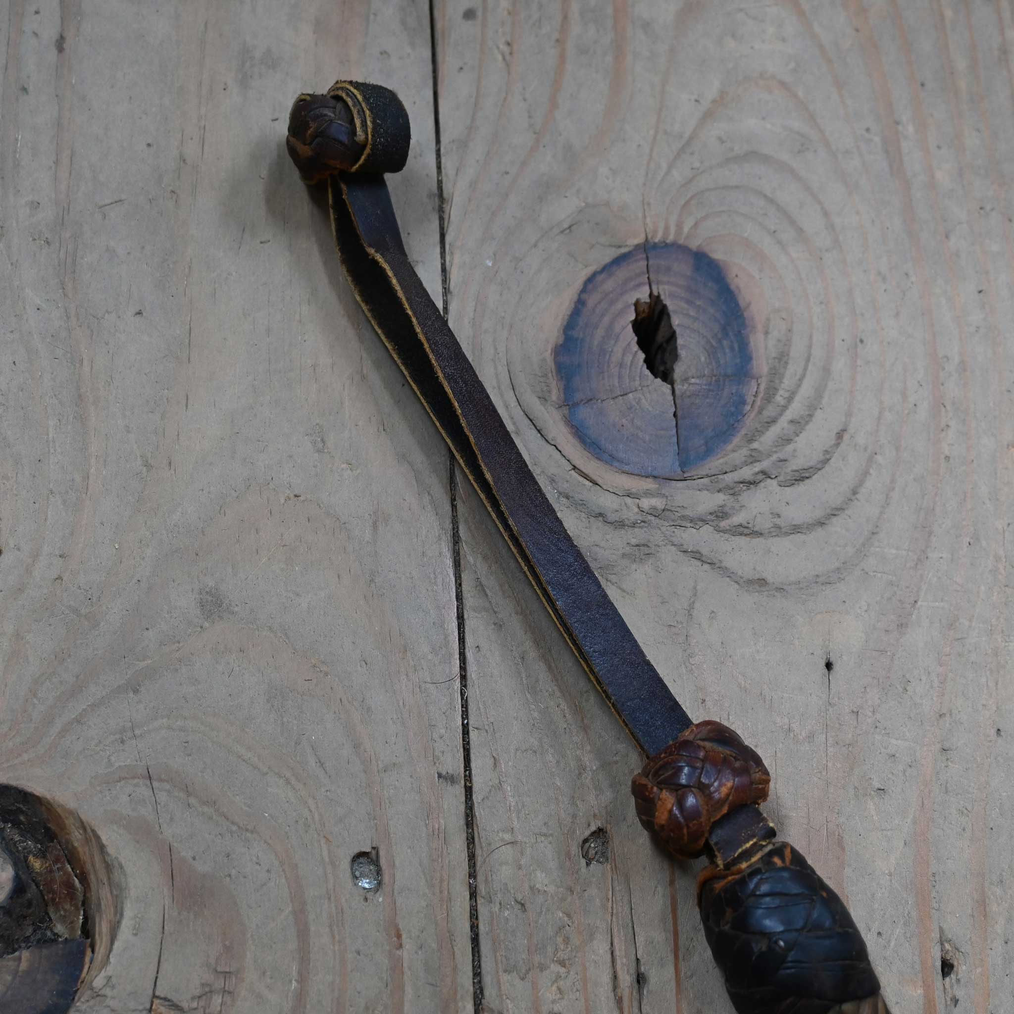 31 1/2" Braided Leather Quirt - Image 4