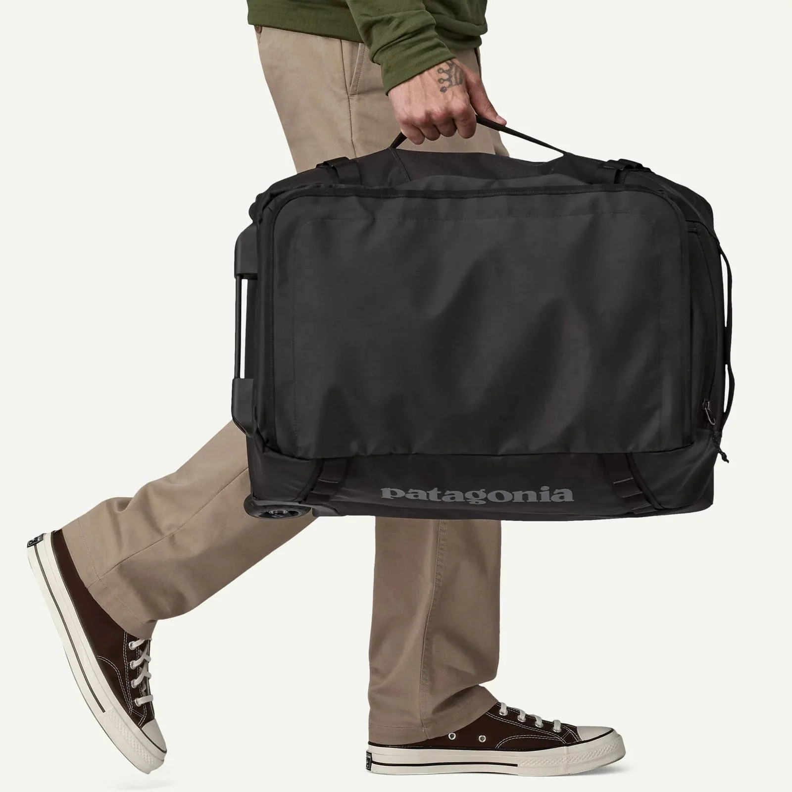 Patagonia 40L Black Hole Wheeled Duffle - Black - Image 2