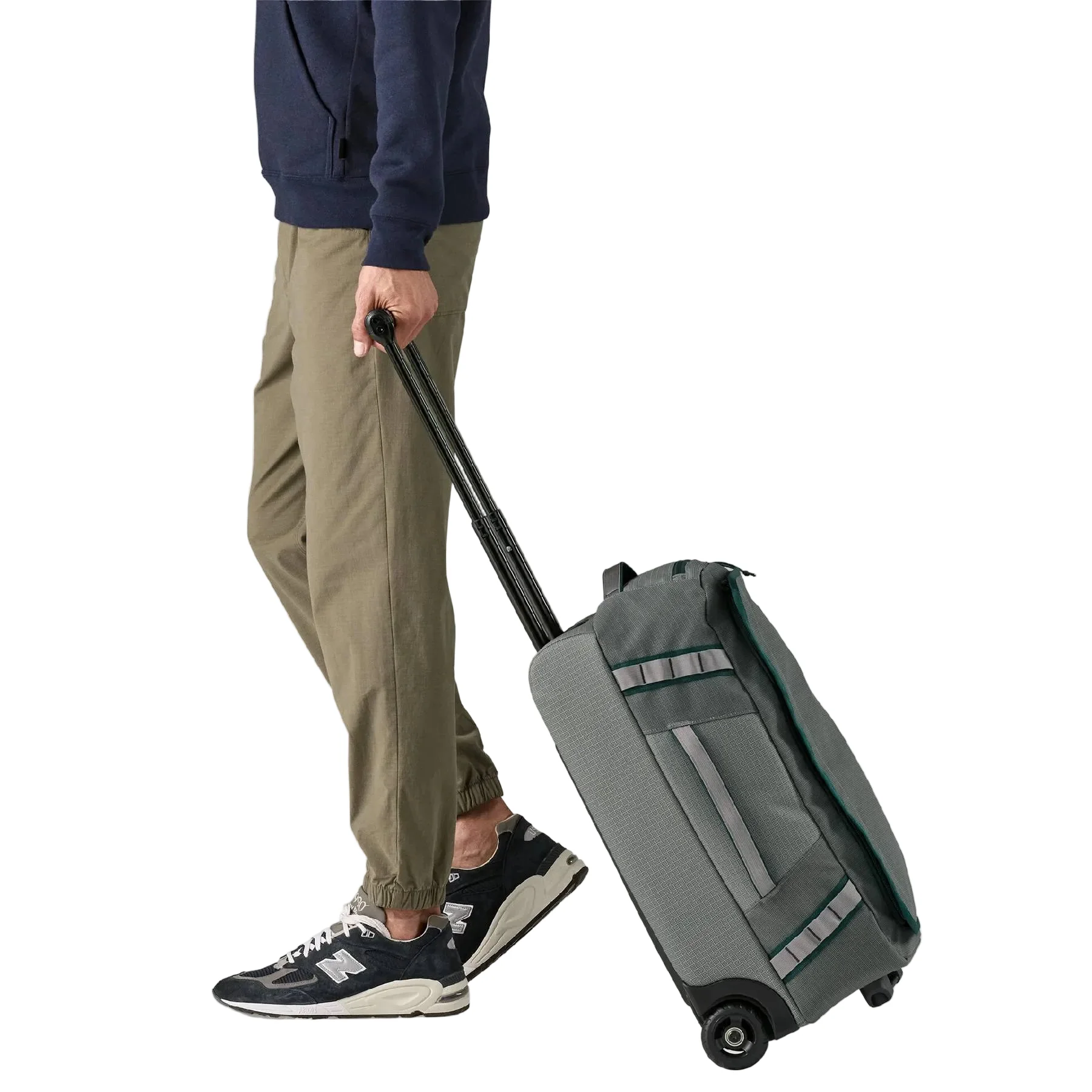 Patagonia 40L Black Hole Wheeled Duffle Bag - Noble Grey - Image 2