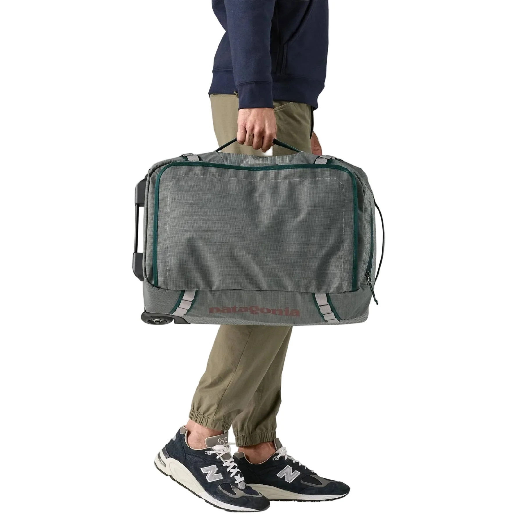 Patagonia 40L Black Hole Wheeled Duffle Bag - Noble Grey - Image 3