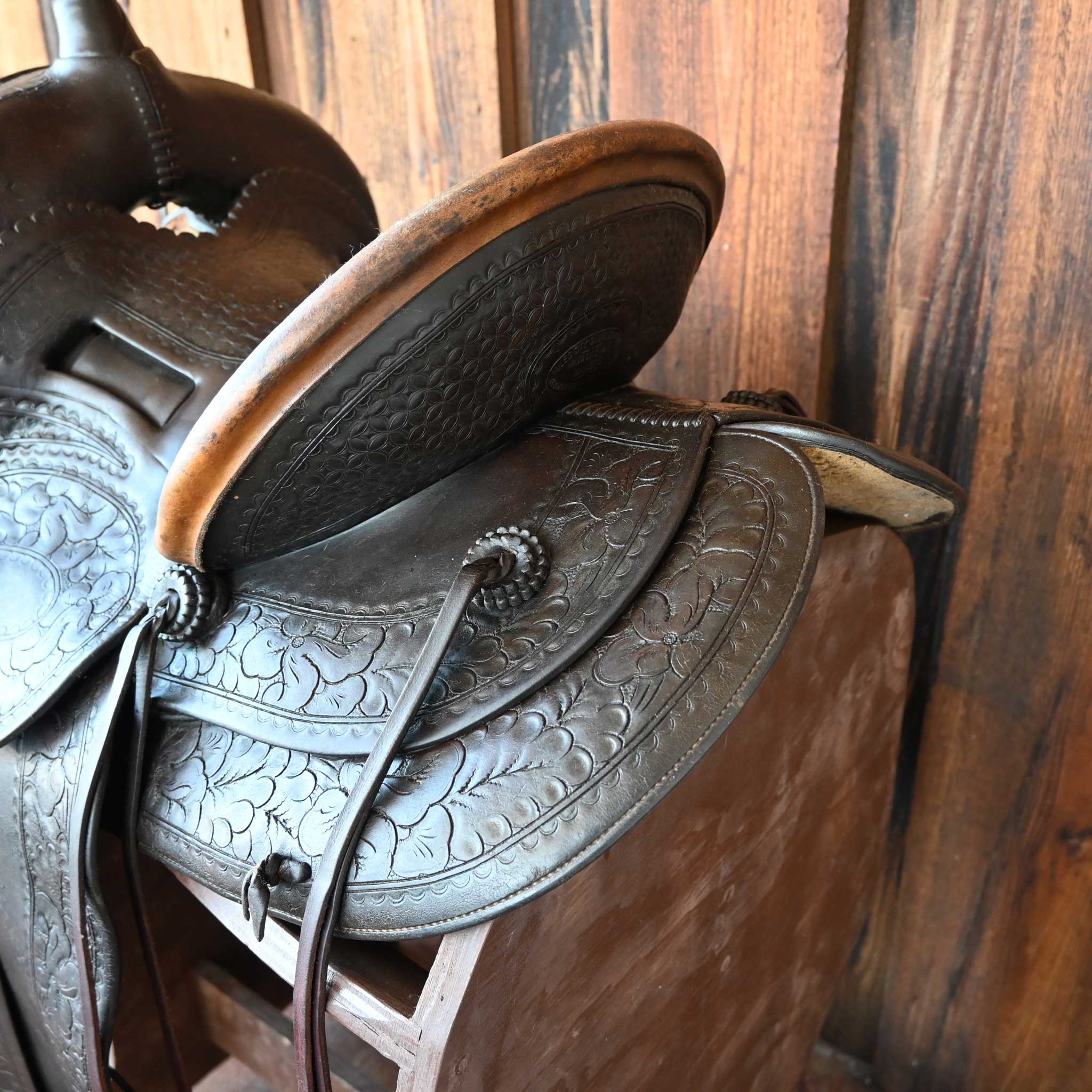 Antique Miles City High Back Saddle - Image 4