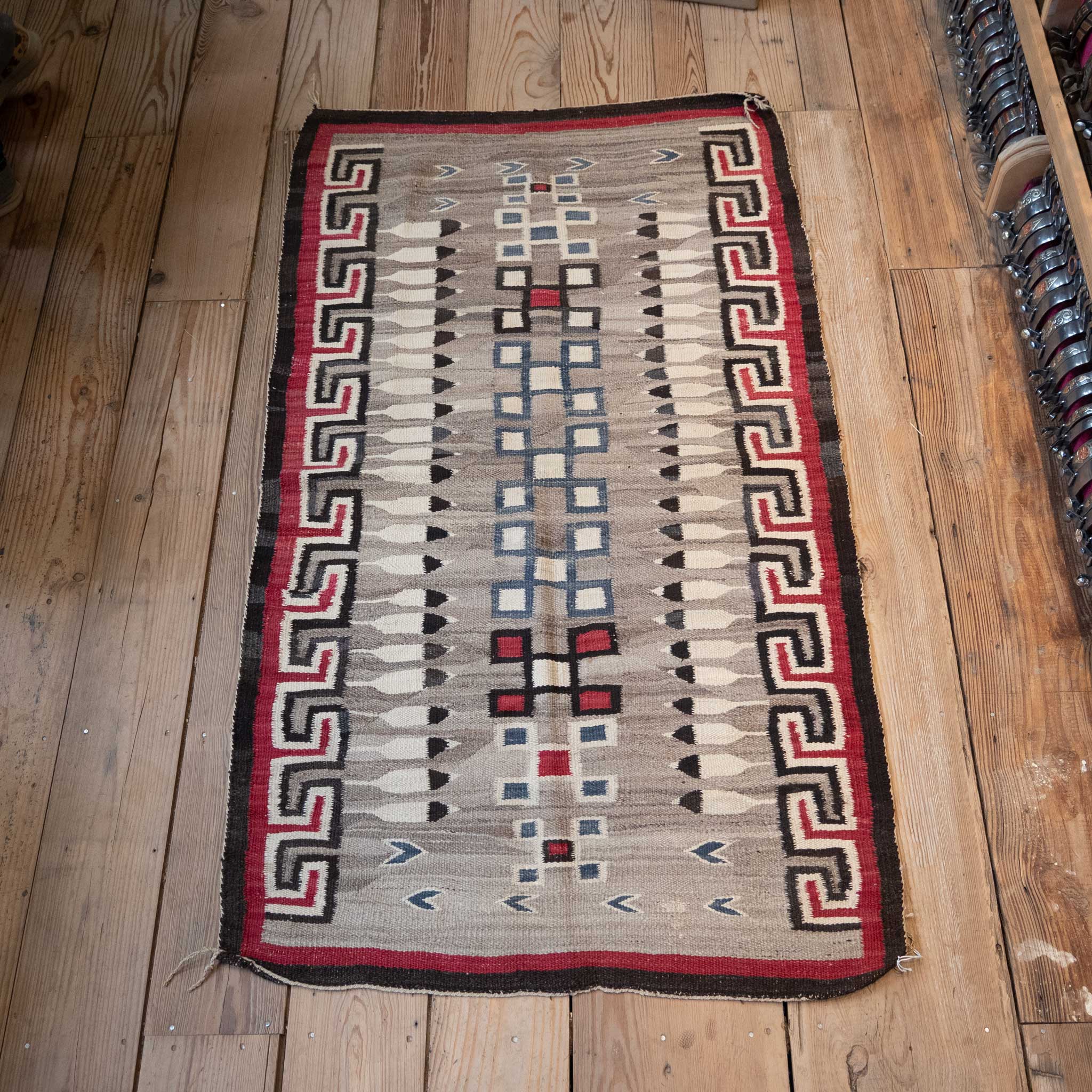 Authentic Navajo Rug with Feathers - Image 4