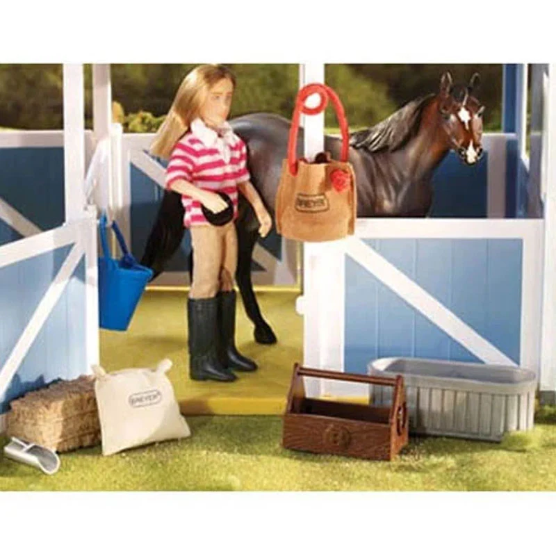 Breyer Stable Feeding Accessories - Image 3