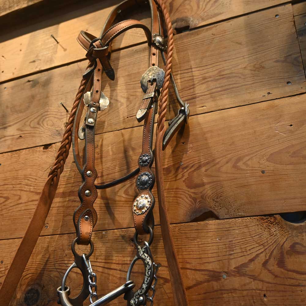 Smooth Gag Bit with Cowperson Tack Headstall Barrel Rig - Image 2